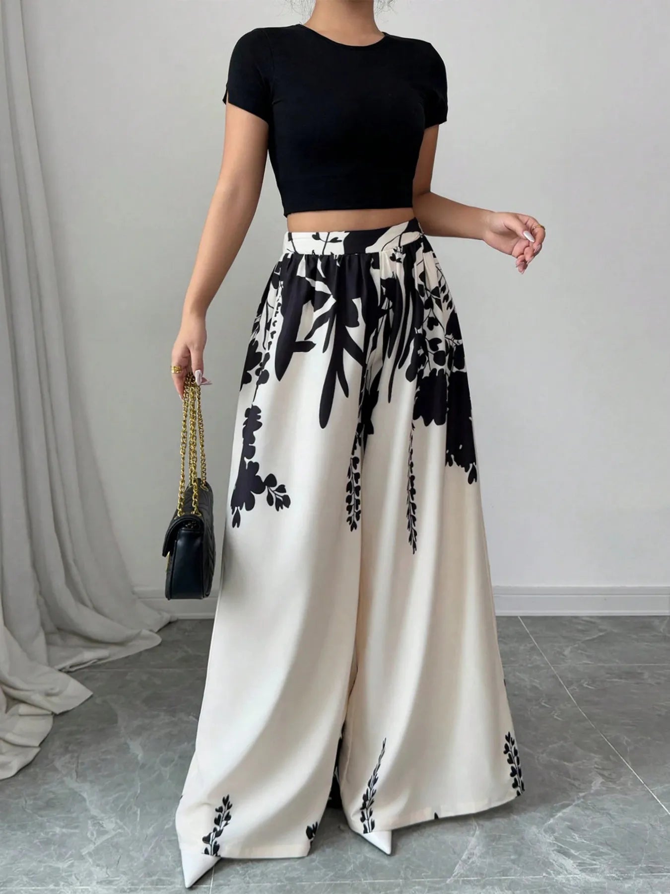 NEWYORKLISTED STYLE COLLECTION: Printed Wide Leg Pants