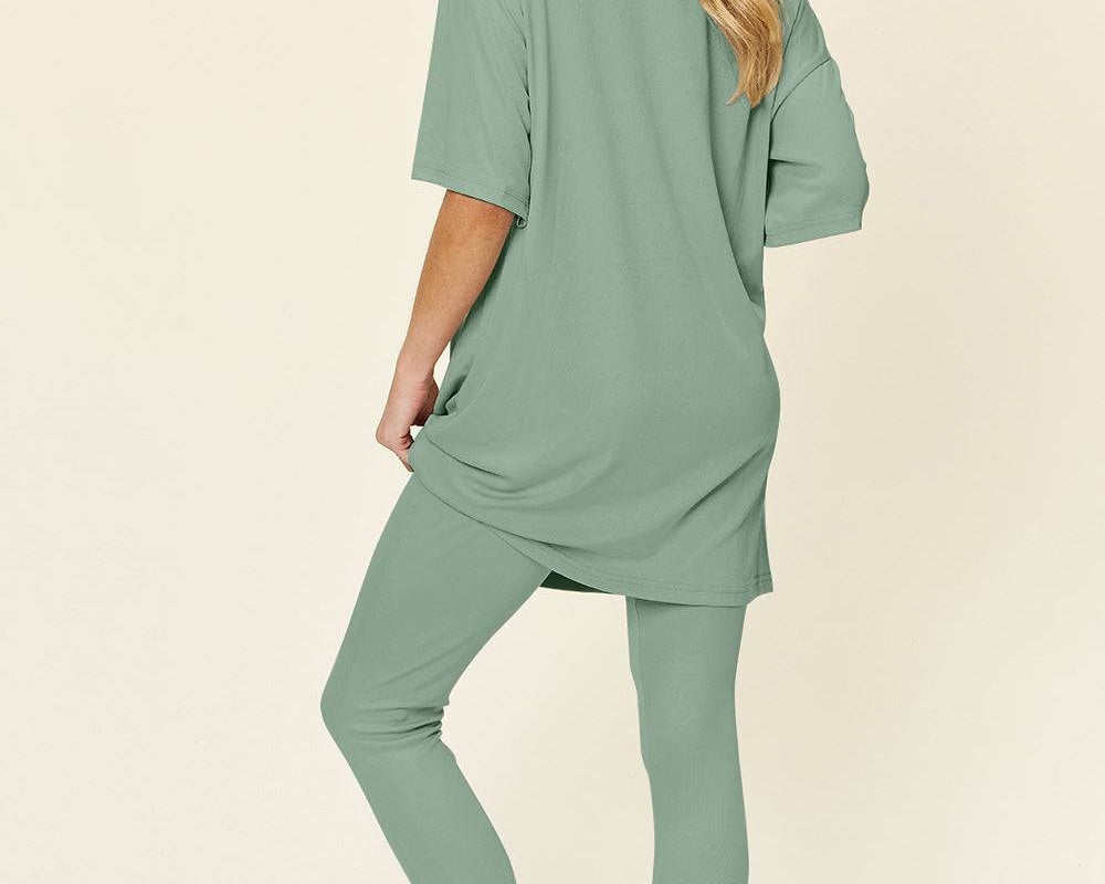 NEWYORKLISTED STYLE COLLECTION: Round Neck Dropped Shoulder T-Shirt and Leggings Set - NEWYORKLISTED