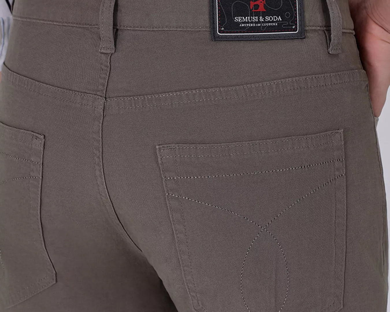 2ae77989468b4ff68193526988bf5f2e-Max-Origin