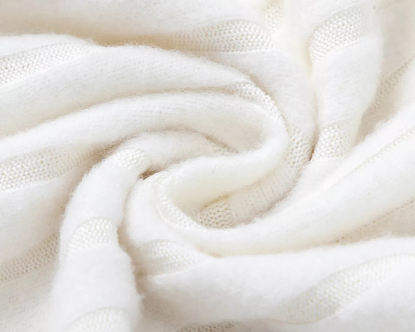 2fcfba9d01dc4d0ea2615787b5227a67-Max-Origin