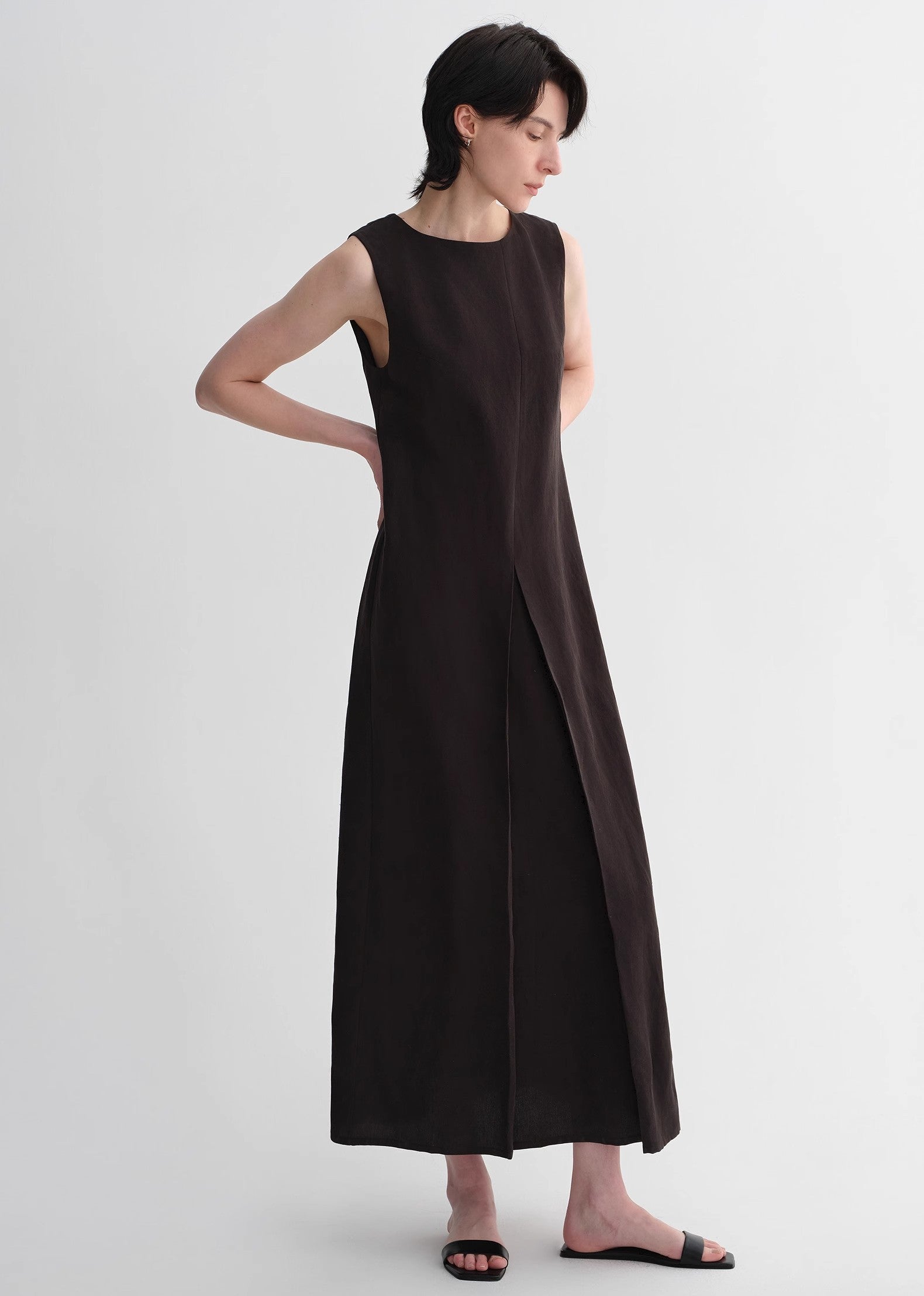 Mulberry Silk Sleeveless Round Neck Oblique Pleated A-Line White Dress - NEWYORKLISTED