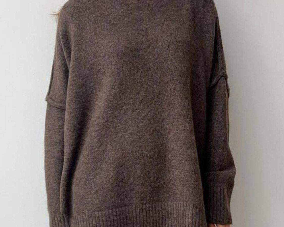 NEWYORKLISTED STYLE COLLECTION: Turtleneck Long Sleeve Top and Pants Sweater Set - NEWYORKLISTED