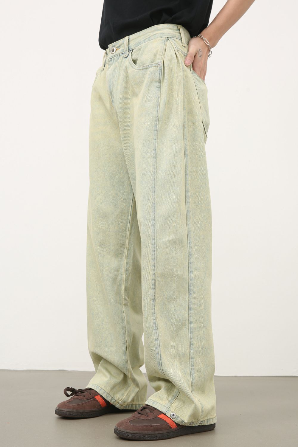 NEWYORKLISTED ATLAS MEN's COLLECTION: Men's Mid Rise Jeans with Pockets