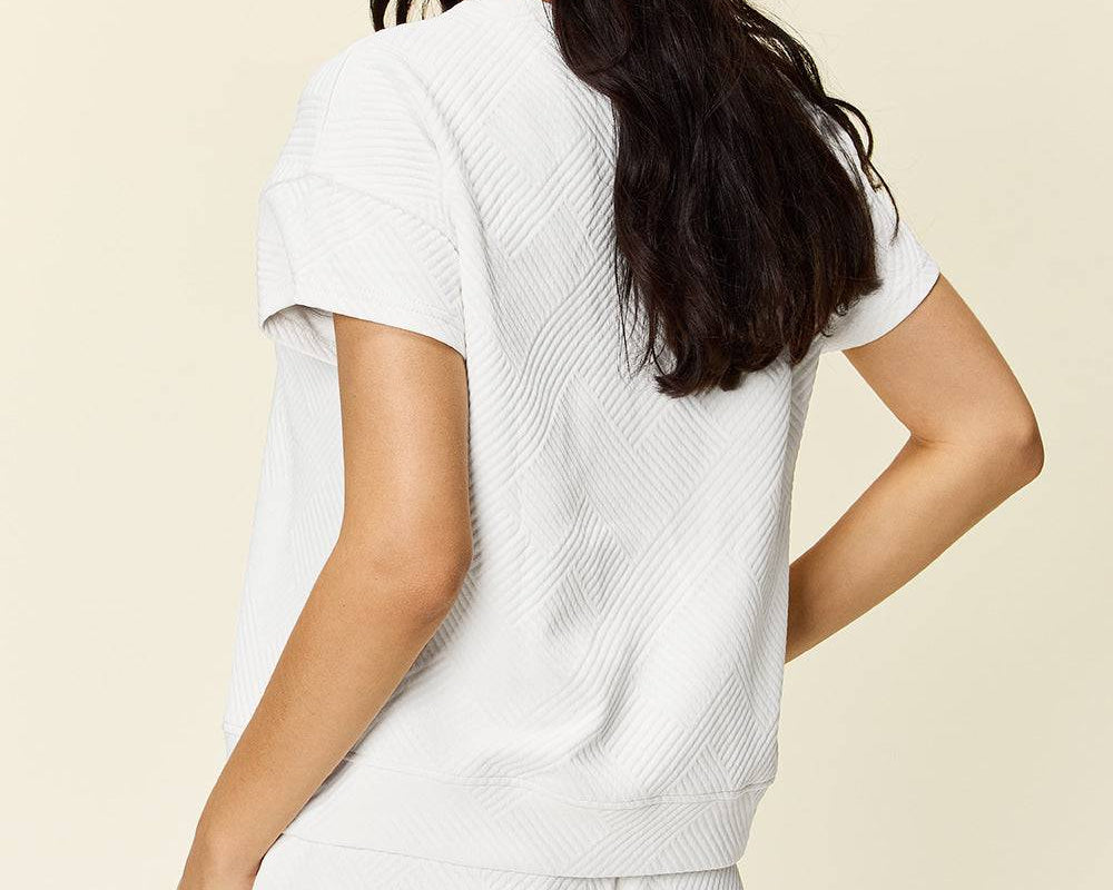 NEWYORKLISTED STYLE COLLECTION: Short Sleeve T-Shirt and Drawstring Shorts Set - NEWYORKLISTED