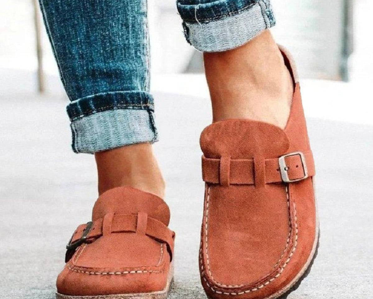 NEWYORKLISTED STYLE COLLECTION: Low Heel Buckle Loafers - NEWYORKLISTED