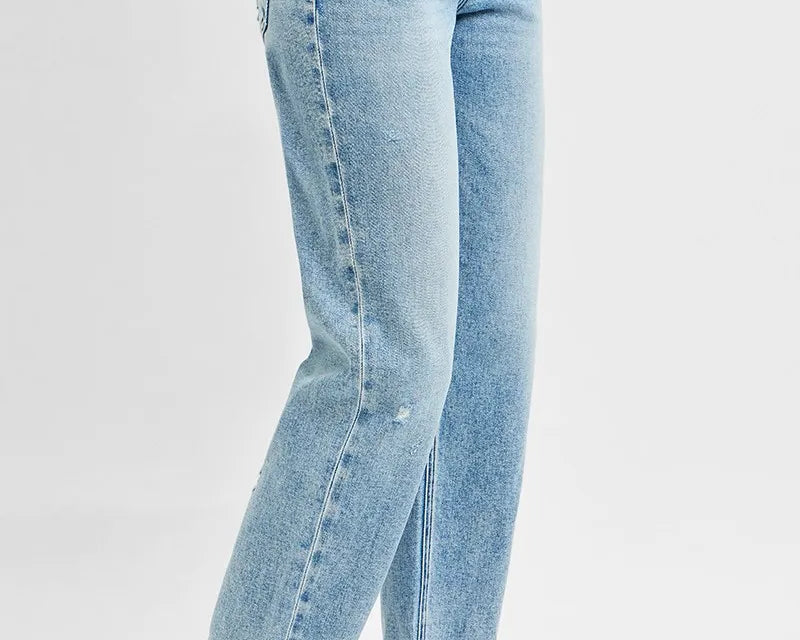 6849d2d7-b8bb-47b7-9d92-2a054d457ace-Max