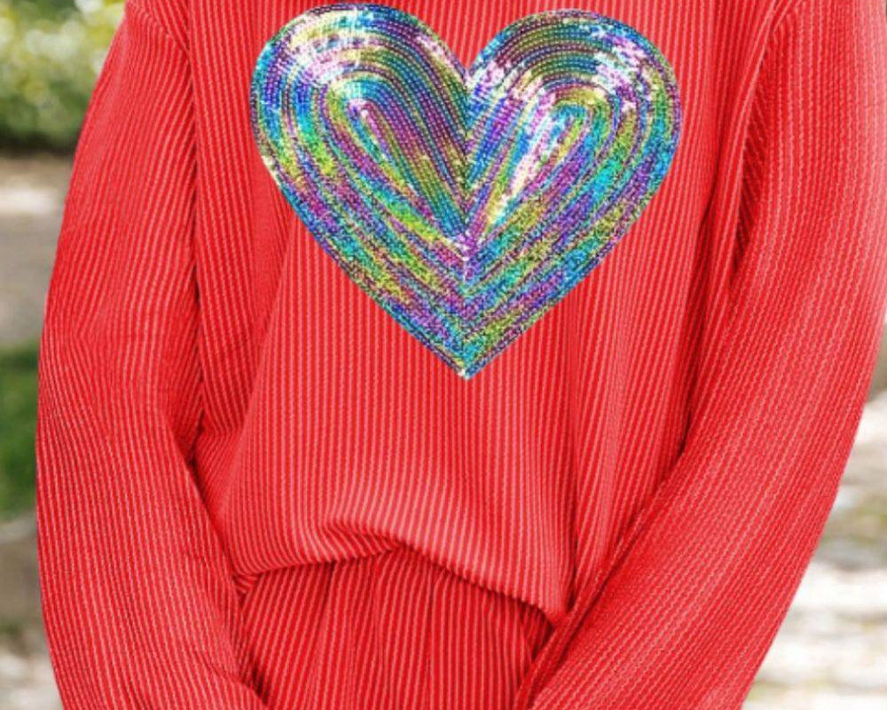 NEWYORKLISTED STYLE COLLECTION: Sequin Heart Long Sleeve Top and Shorts Set