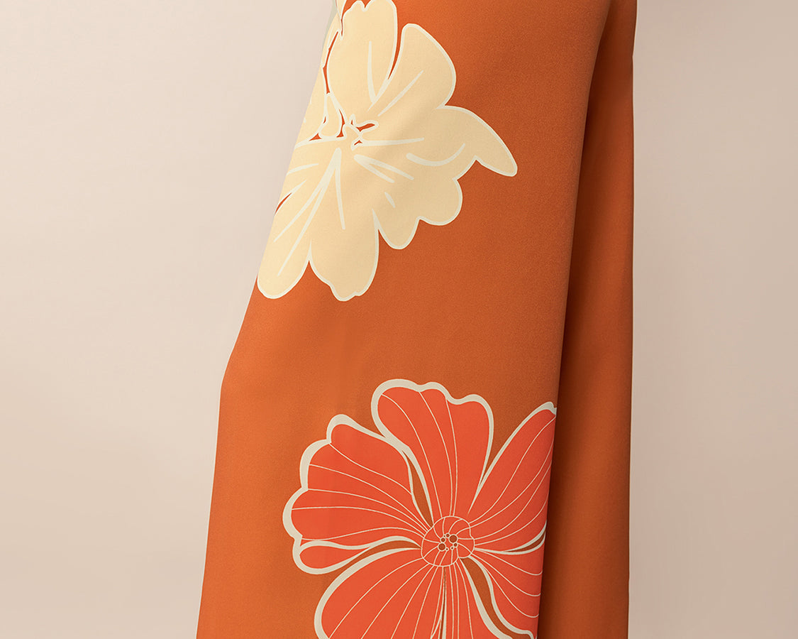 NEWYORKLISTED STYLE COLLECTION: Wide Leg Flower Motif Pants - NEWYORKLISTED