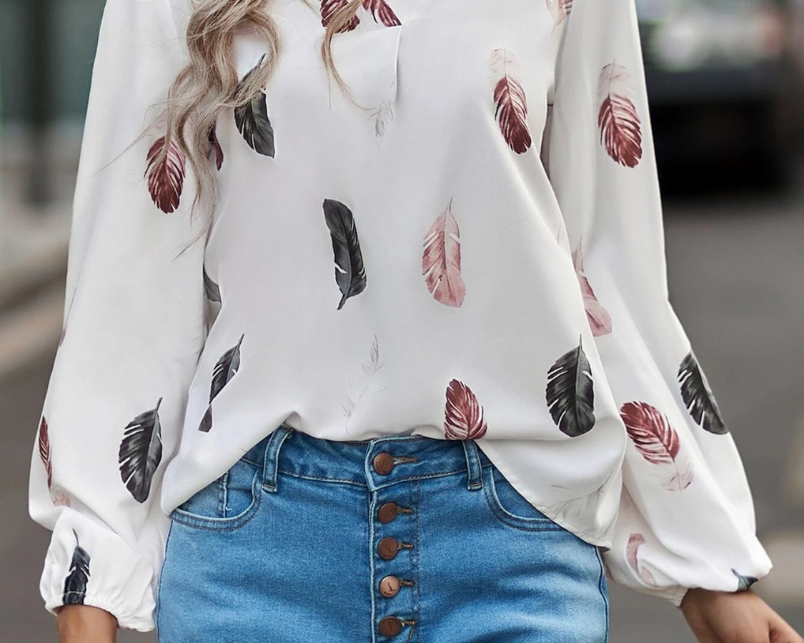 NEWYORKLISTED STYLE COLLECTION: Feather Print Balloon Sleeve Top