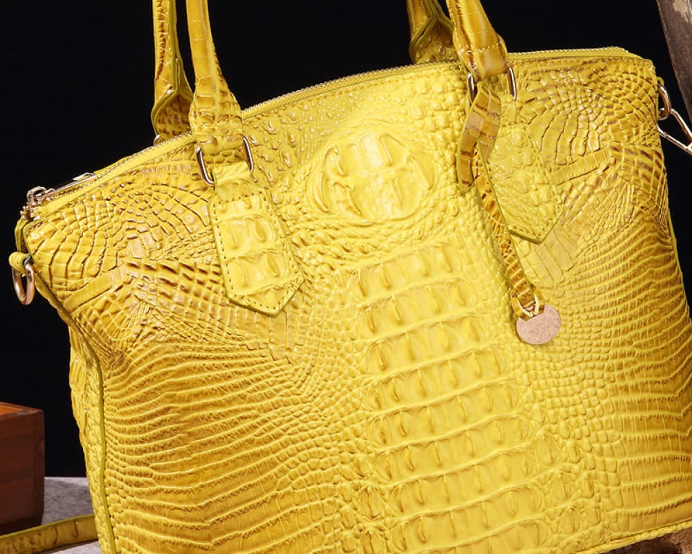 NEWYORKLISTED STYLE COLLECTION: Vegan Leather Crocodile Pattern Handbag - NEWYORKLISTED