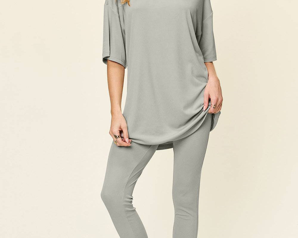 NEWYORKLISTED STYLE COLLECTION: Round Neck Dropped Shoulder T-Shirt and Leggings Set - NEWYORKLISTED