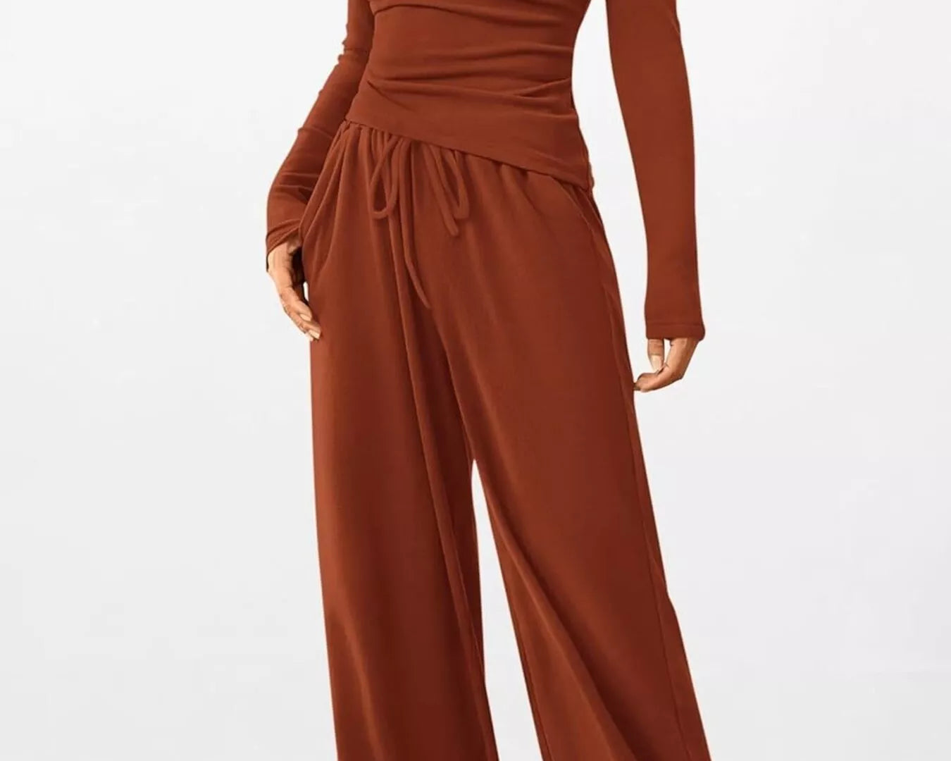 NEWYORKLISTED COMFORT COLLECTION: Long Sleeve Top and Wide Leg Pants Set: Brown jumpsuit with long sleeves and wide-leg pants on a white background