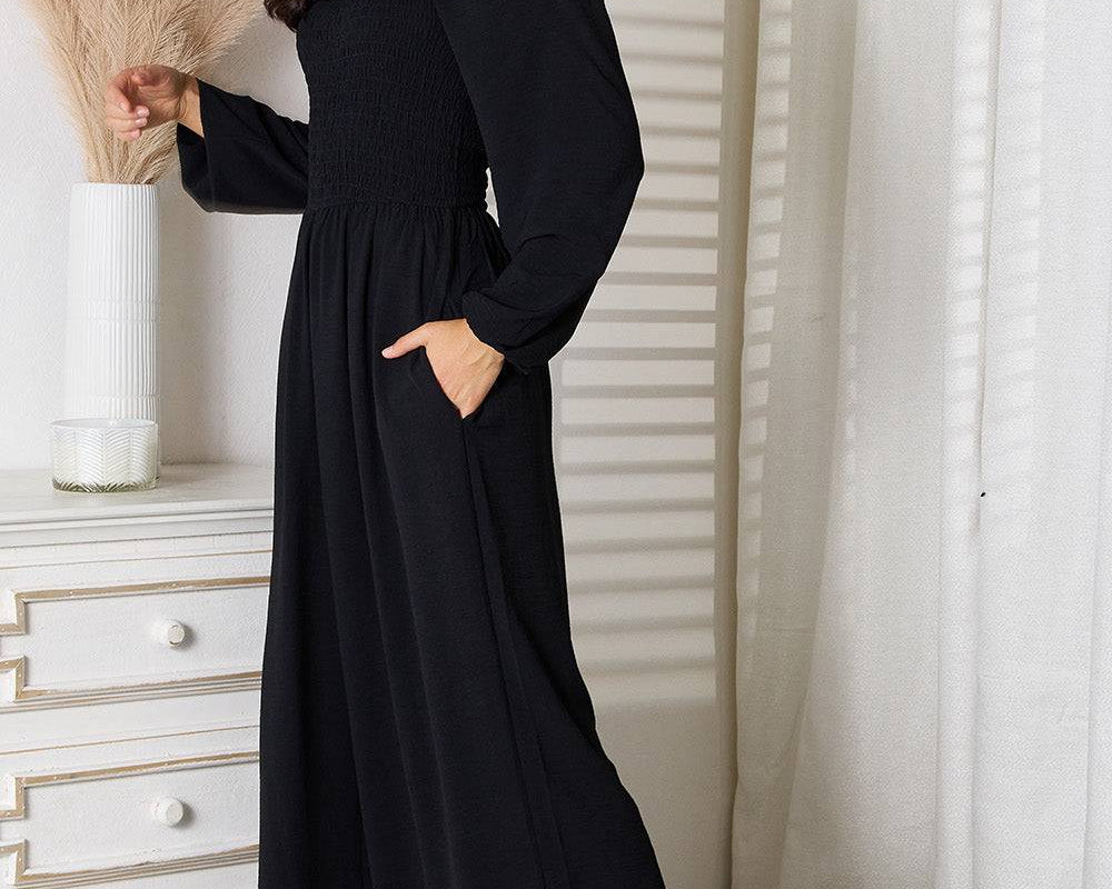 NEWYORKLISTED STYLE COLLECTION: Effortless Elegance Square Neck Jumpsuit with Pockets - NEWYORKLISTED