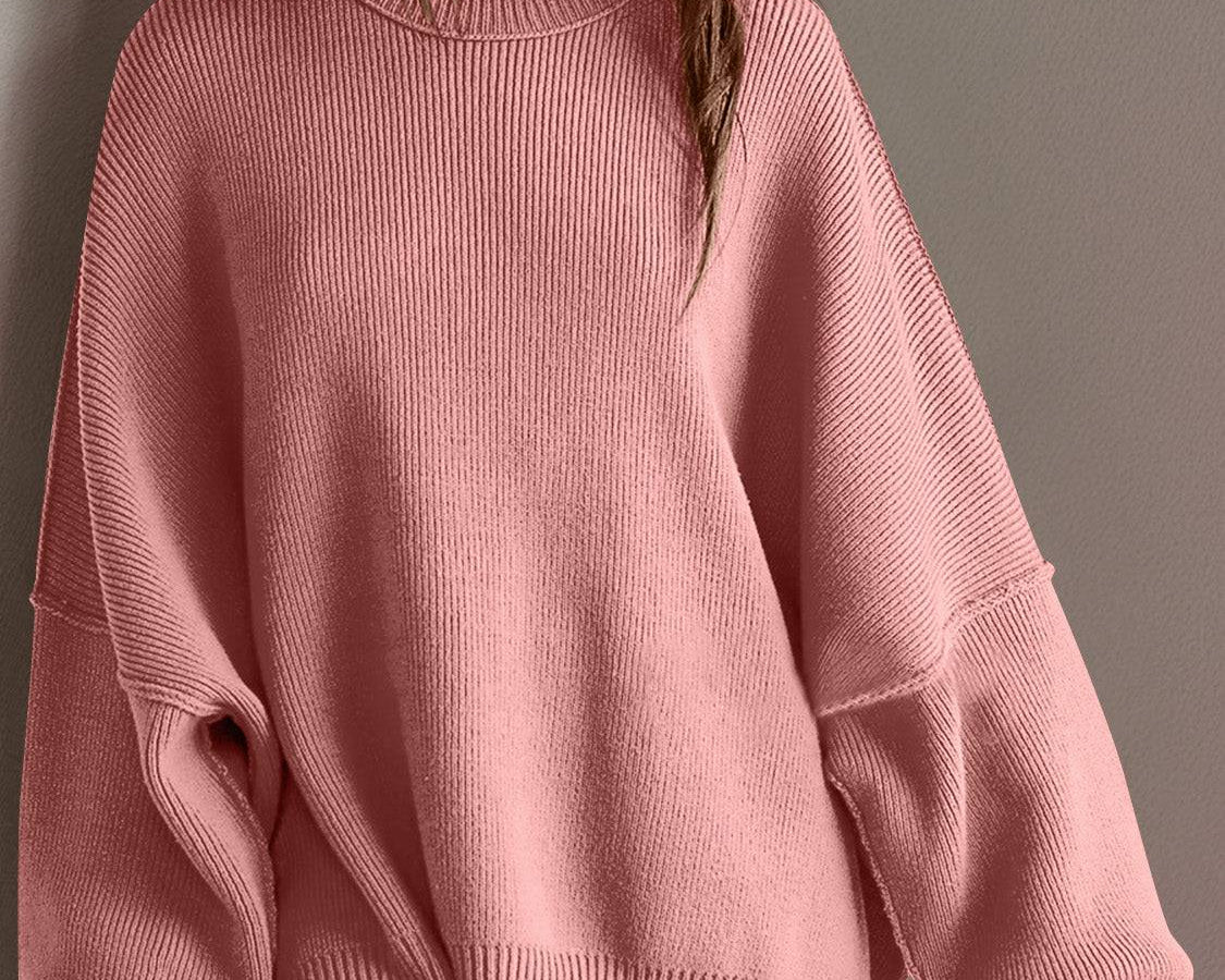 NEWYORKLISTED STYLE COLLECTION: Round Neck Long Sleeve Sweater - NEWYORKLISTED