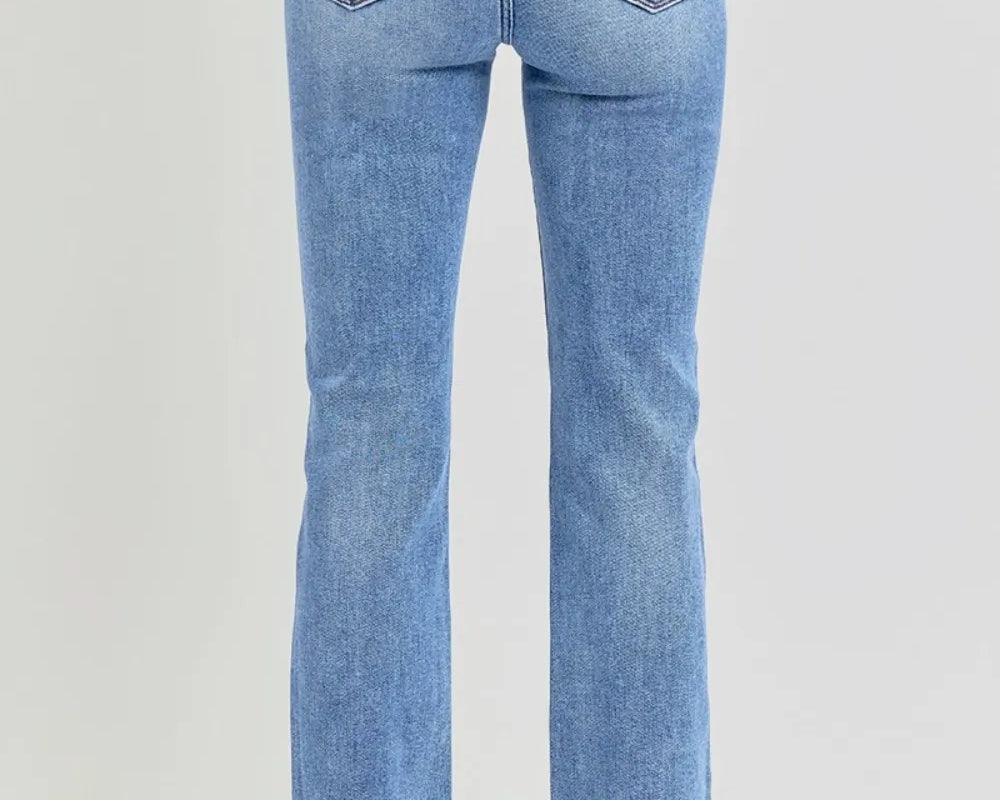 9e840367-0ed8-46ef-abf6-0922f4bb251d-Max