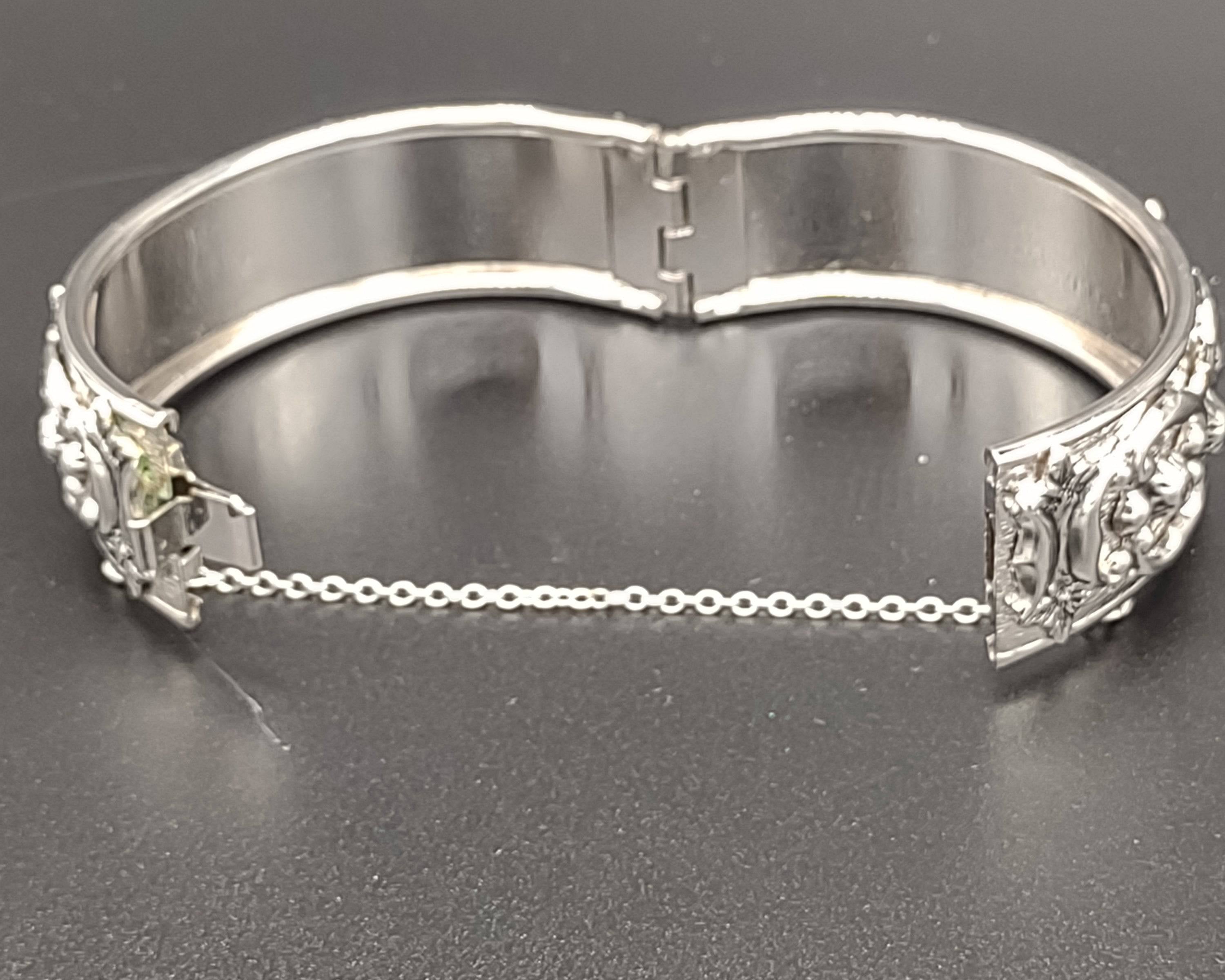 NEWYORKLISTED - Lovely Vintage Whiting & Davis Silver Tone Bracelet - NEWYORKLISTED