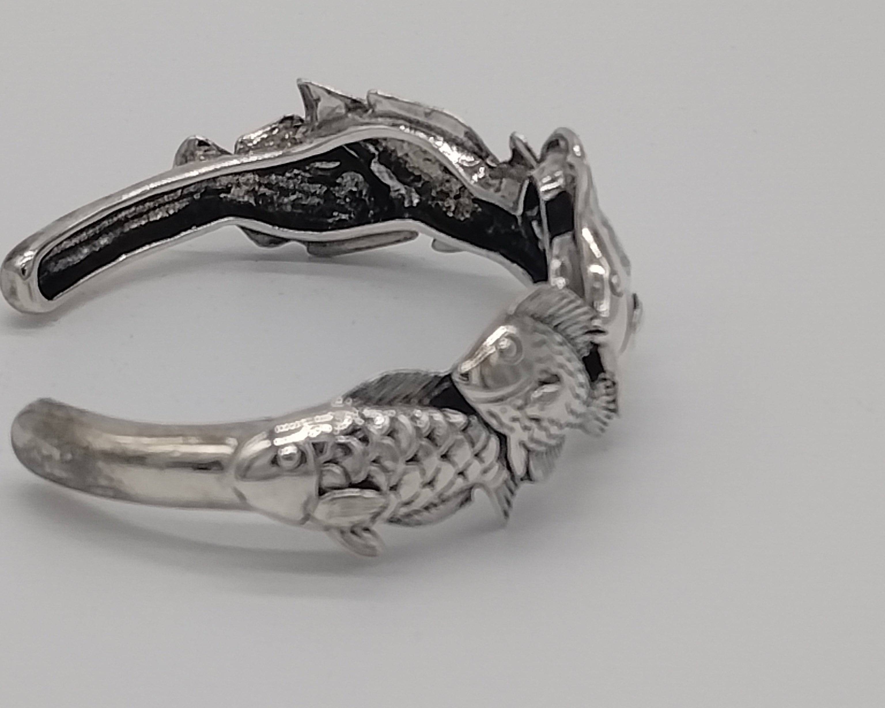 NEWYORKLISTED - Exquisite Vintage Sterling Silver Fish Bracelet! - NEWYORKLISTED