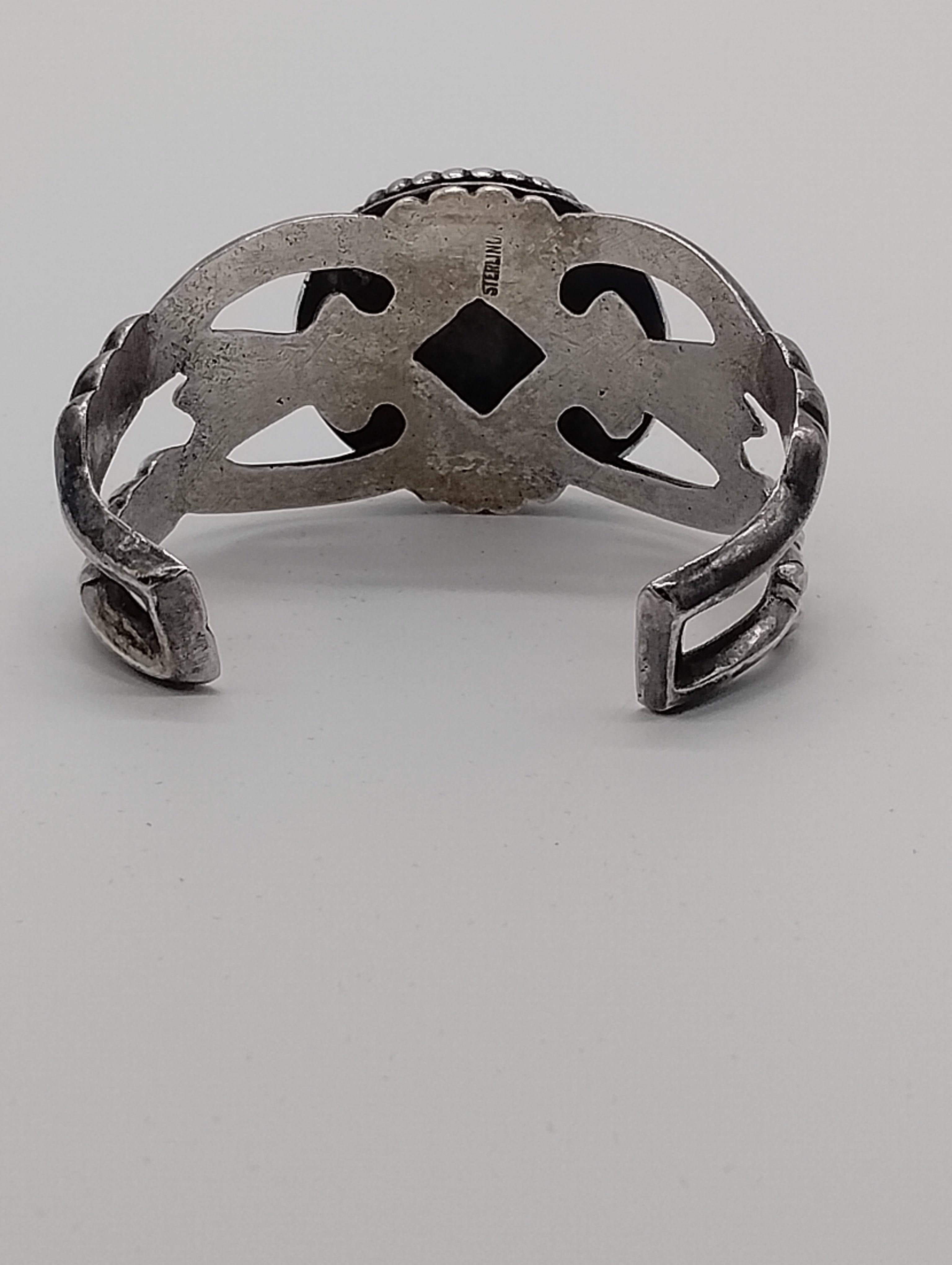 NEWYORKLISTED - Stunning Malachite & Sterling Silver Cuff Bracelet - NEWYORKLISTED