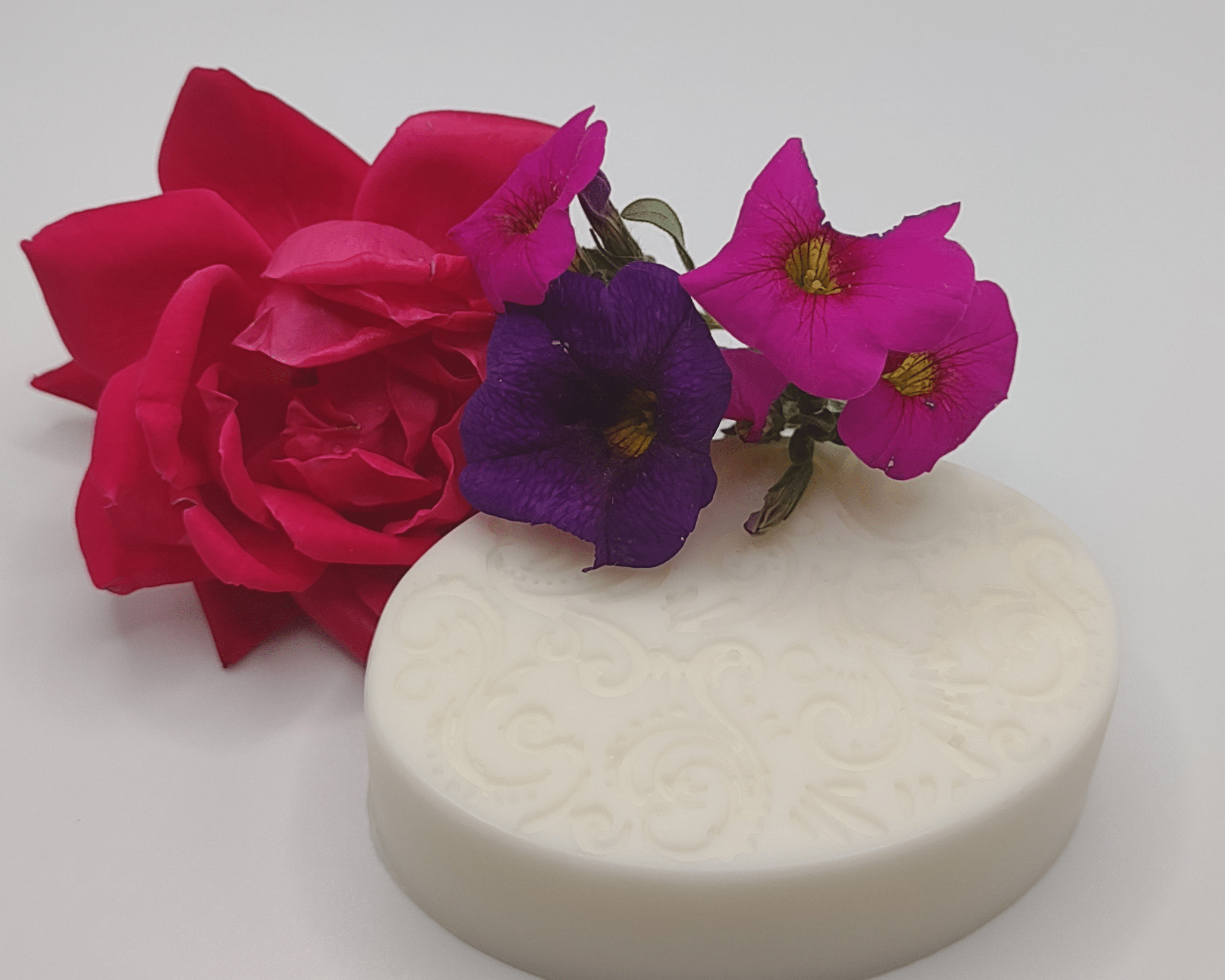 AMLA NATURALS Opulence Essence Coconut Milk Soap - NEWYORKLISTED