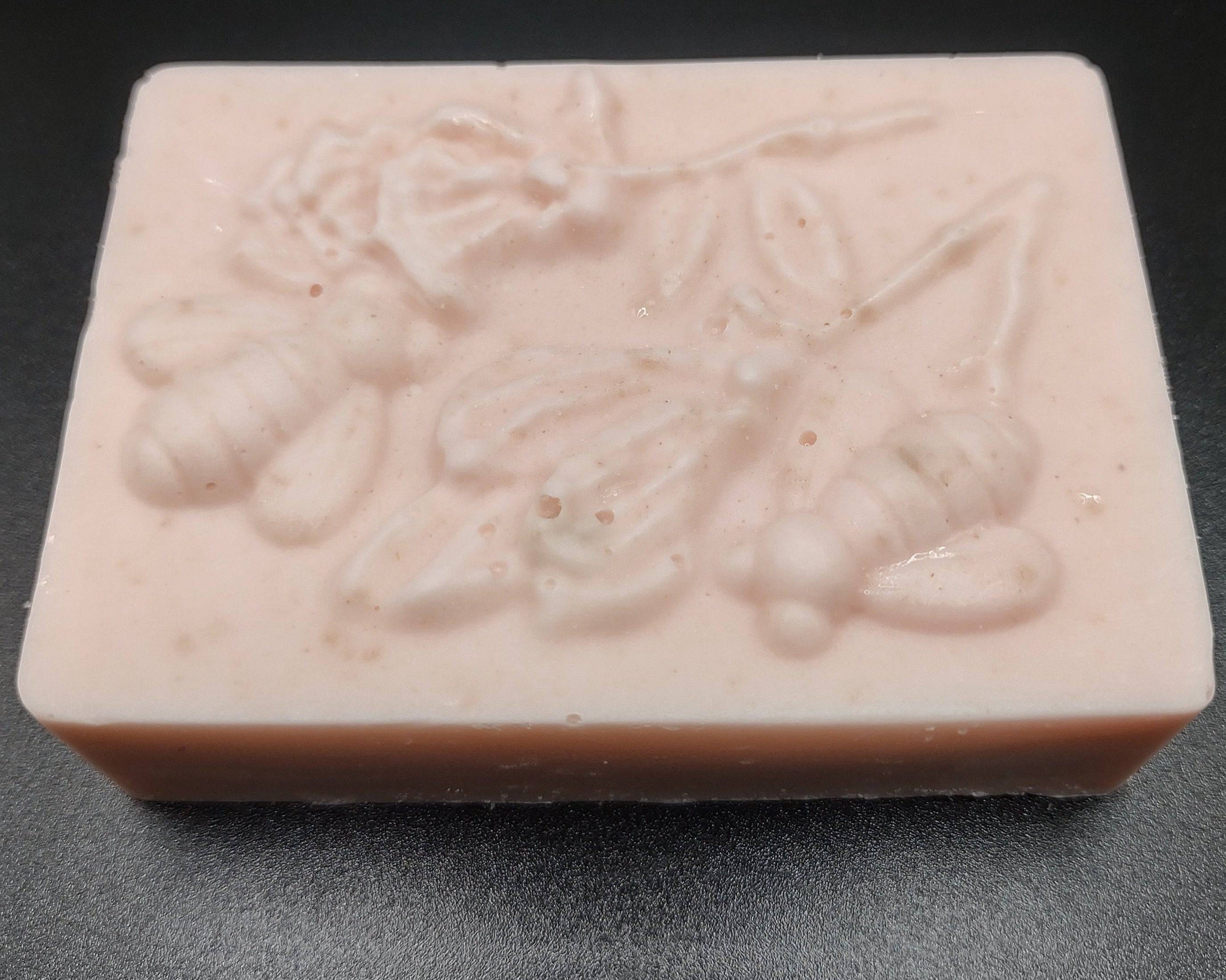 AMLA NATURALS - Cherry Blossom Milk & Honey Oatmeal Soap - NEWYORKLISTED