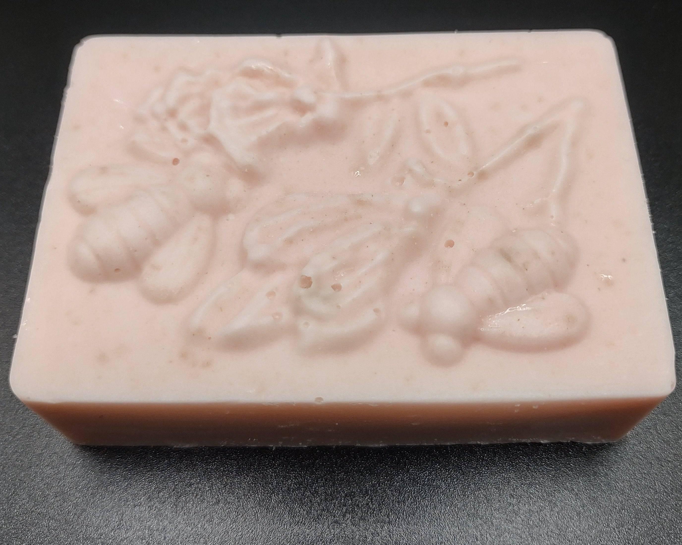 AMLA NATURALS - Cherry Blossom Milk & Honey Oatmeal Soap - NEWYORKLISTED