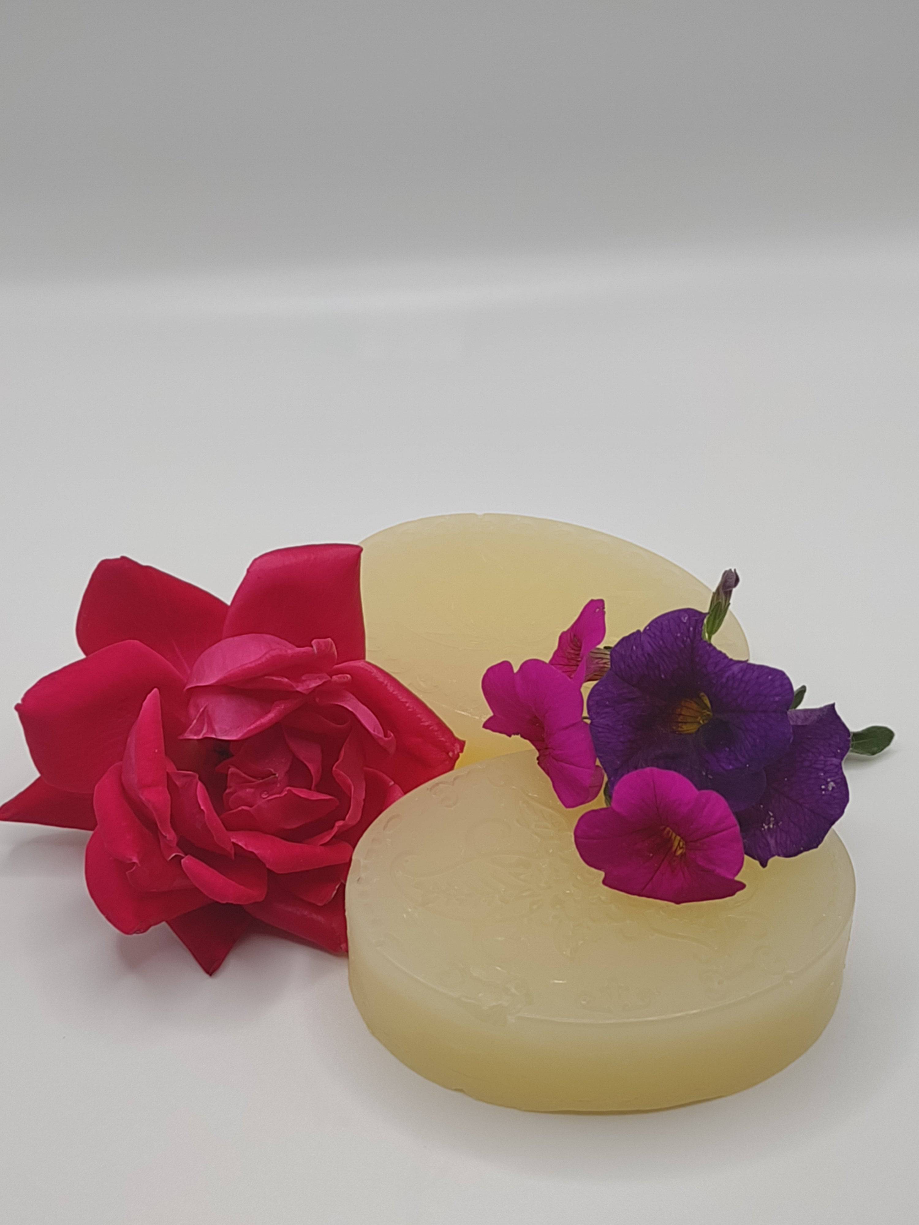 AMLA NATURALS Opulence Essence Clean & Clear Glycerin Soap - NEWYORKLISTED