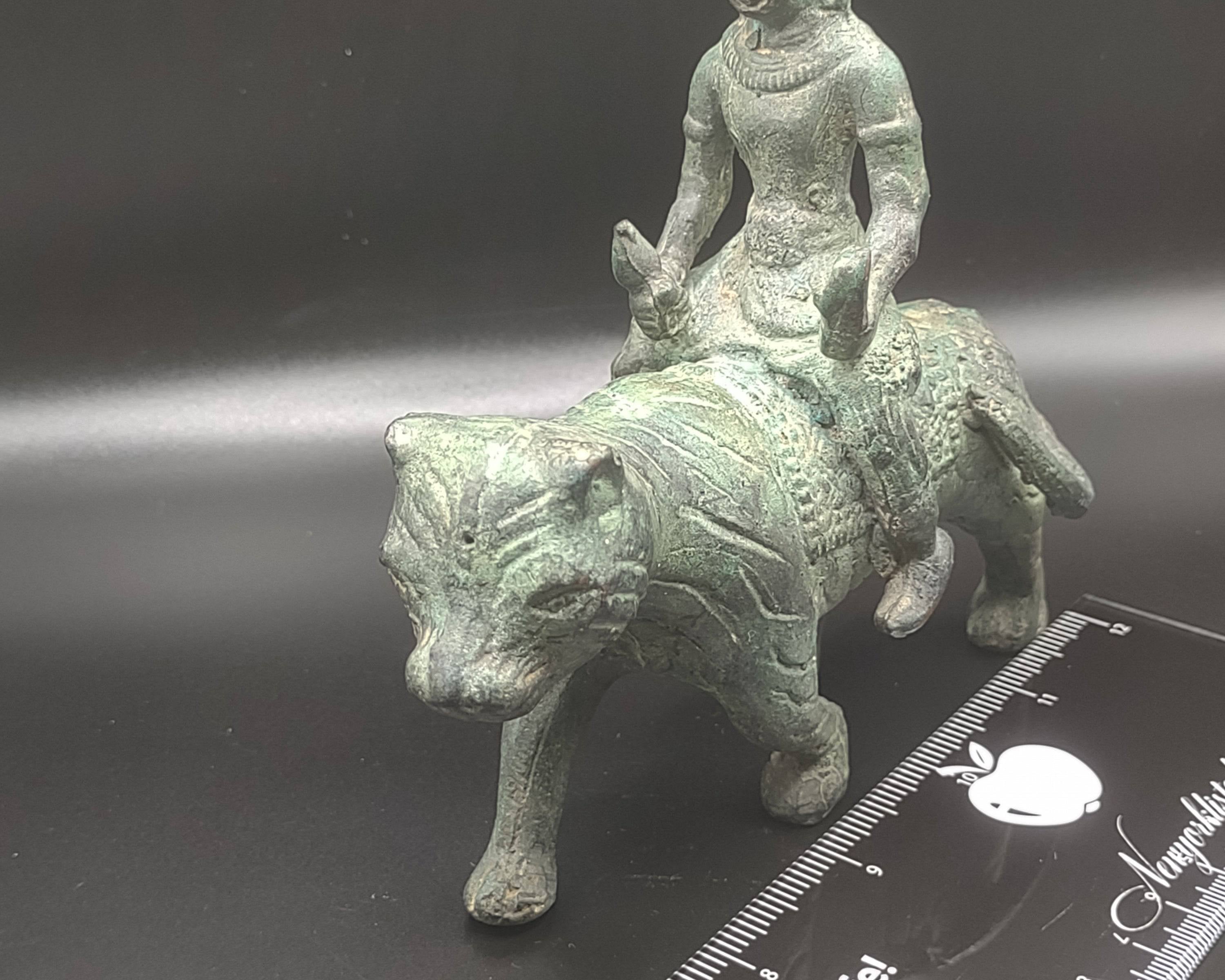 NEWYORKLISTED UNIQUE FINDS 19th Century Bronze Thai Buddha Riding a Tiger with Falcon - NEWYORKLISTED