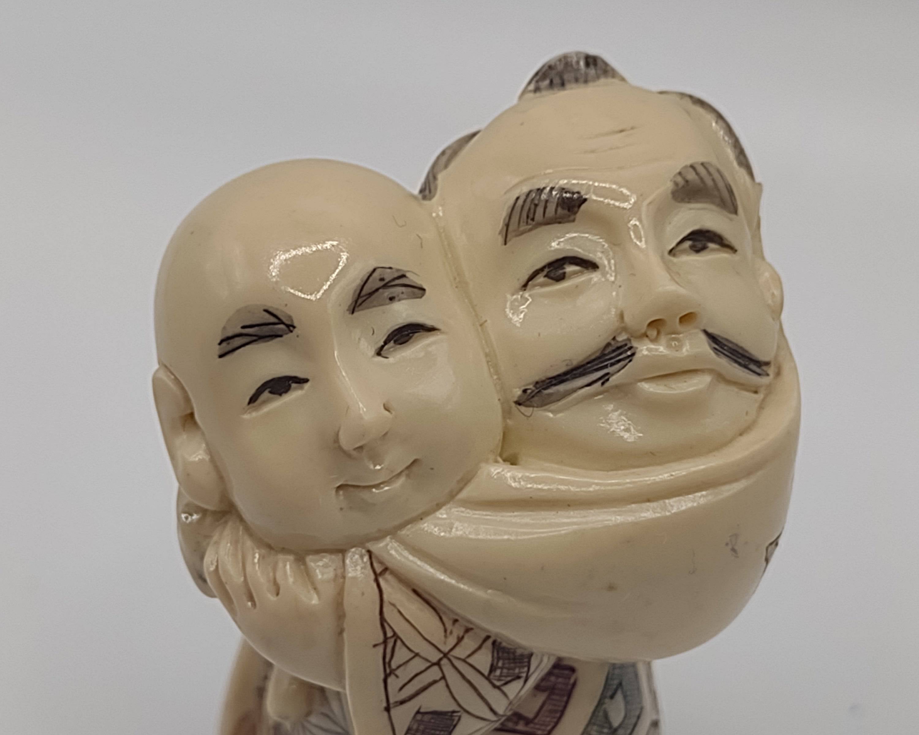 Two-Headed Netsuke Figurine – Hand-Carved High-Quality Replica - NEWYORKLISTED