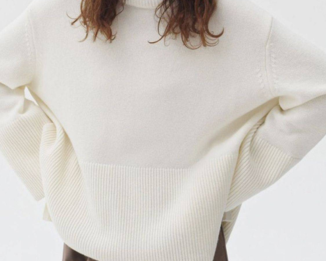 NEWYORKLISTED STYLE COLLECTION: Turtleneck Drop Shoulder Sweater