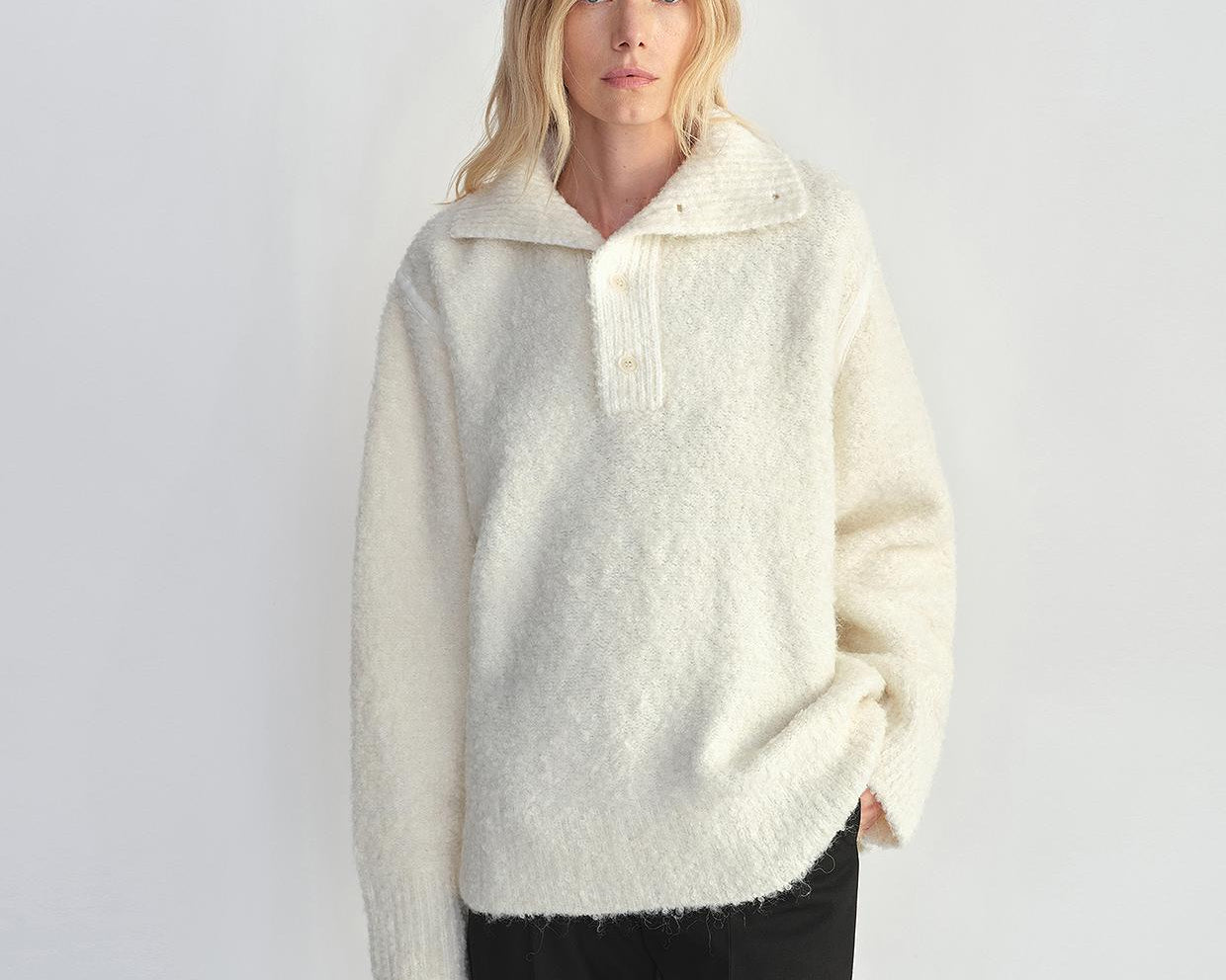 NEWYORKLISTED STYLE COLLECTION: Alpaca Wool Blended Sweater - NEWYORKLISTED