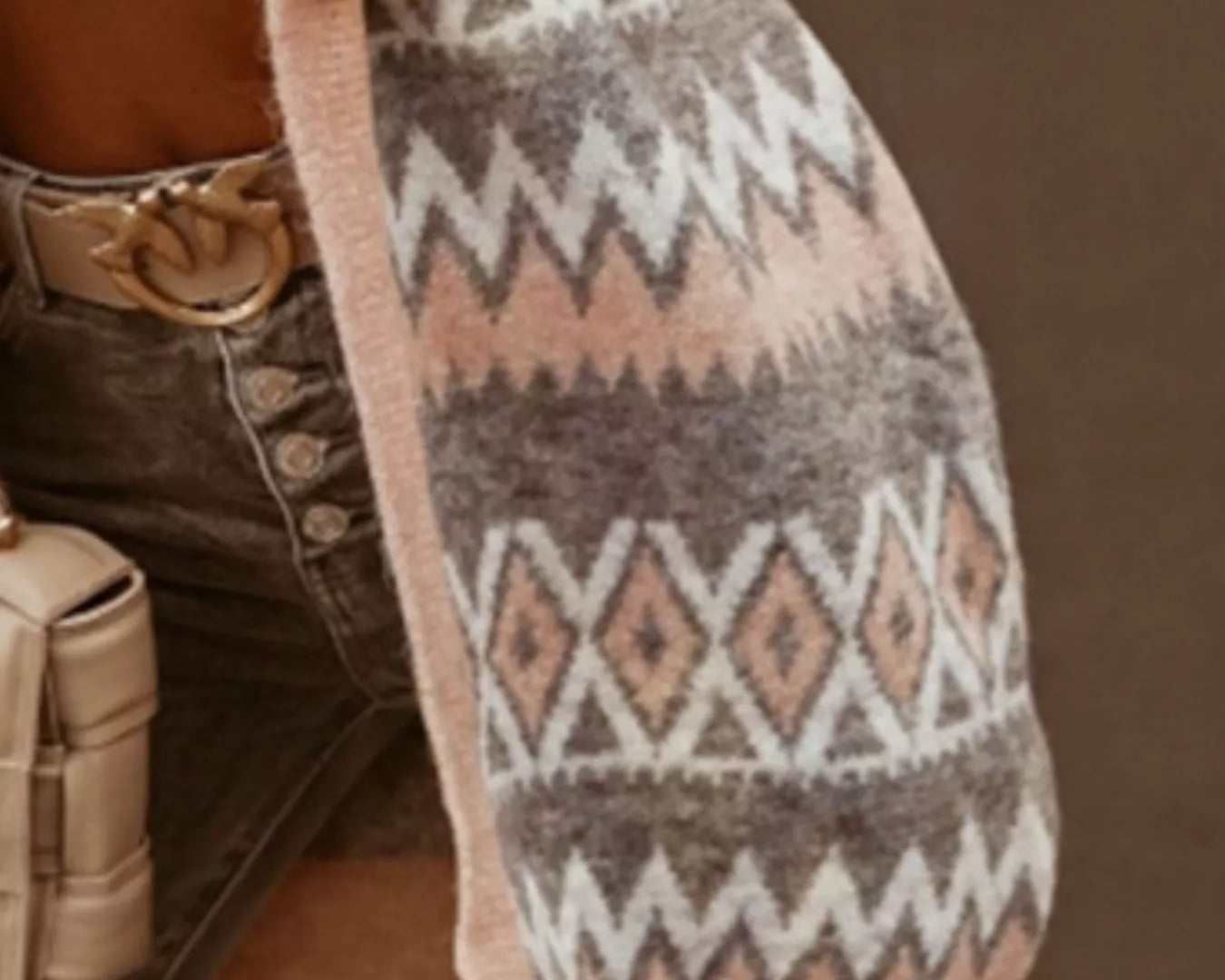 a82bdea8-08b3-4b64-b0bc-c2fa09b5f4aa-Max-Origin