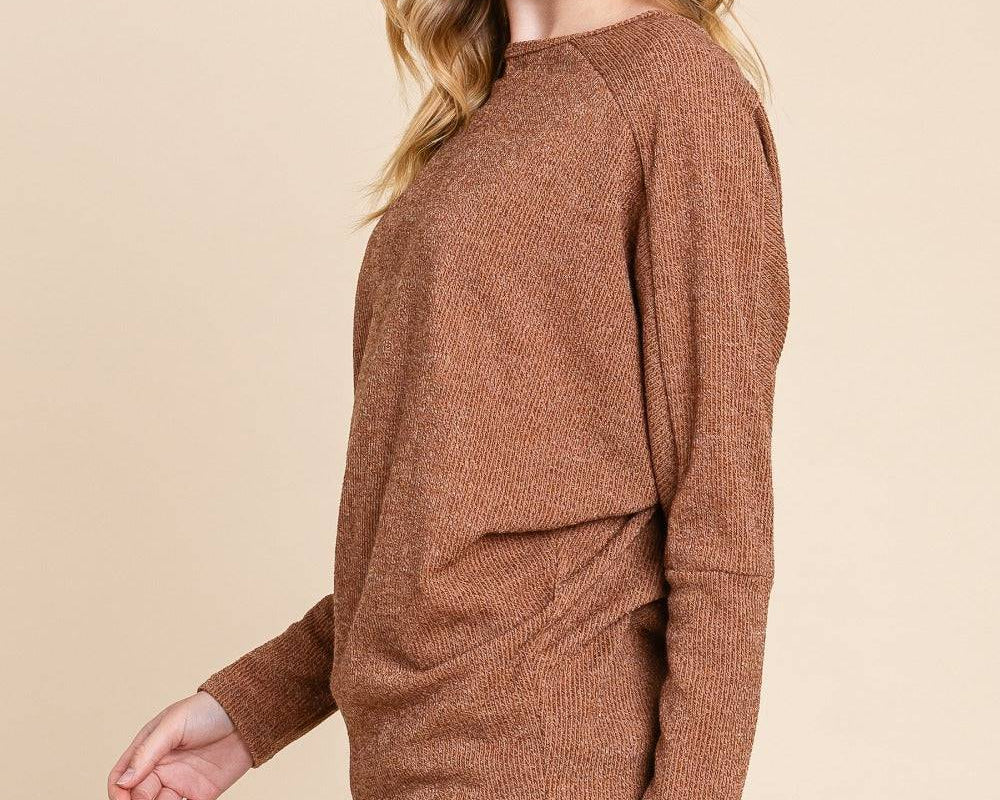 NEWYORKLISTED STYLE COLLECTION: Drop Shoulder Long Sleeve Knit Top - NEWYORKLISTED