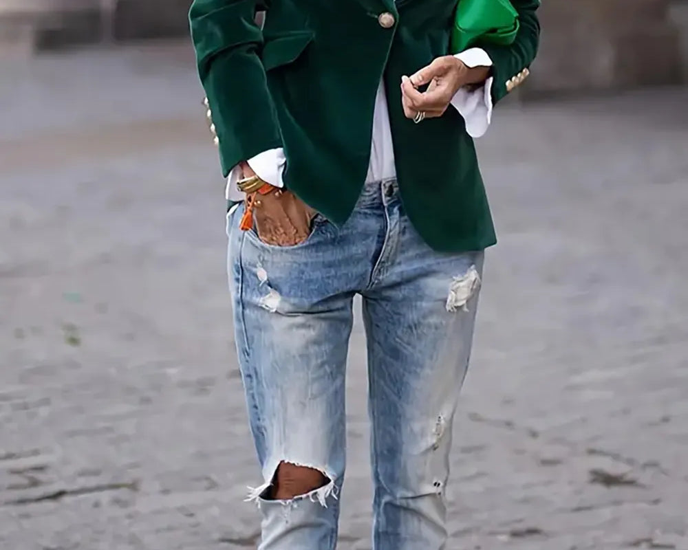 bac86f3c-9ed4-4340-b63b-5f1b4bfbafe6-Max