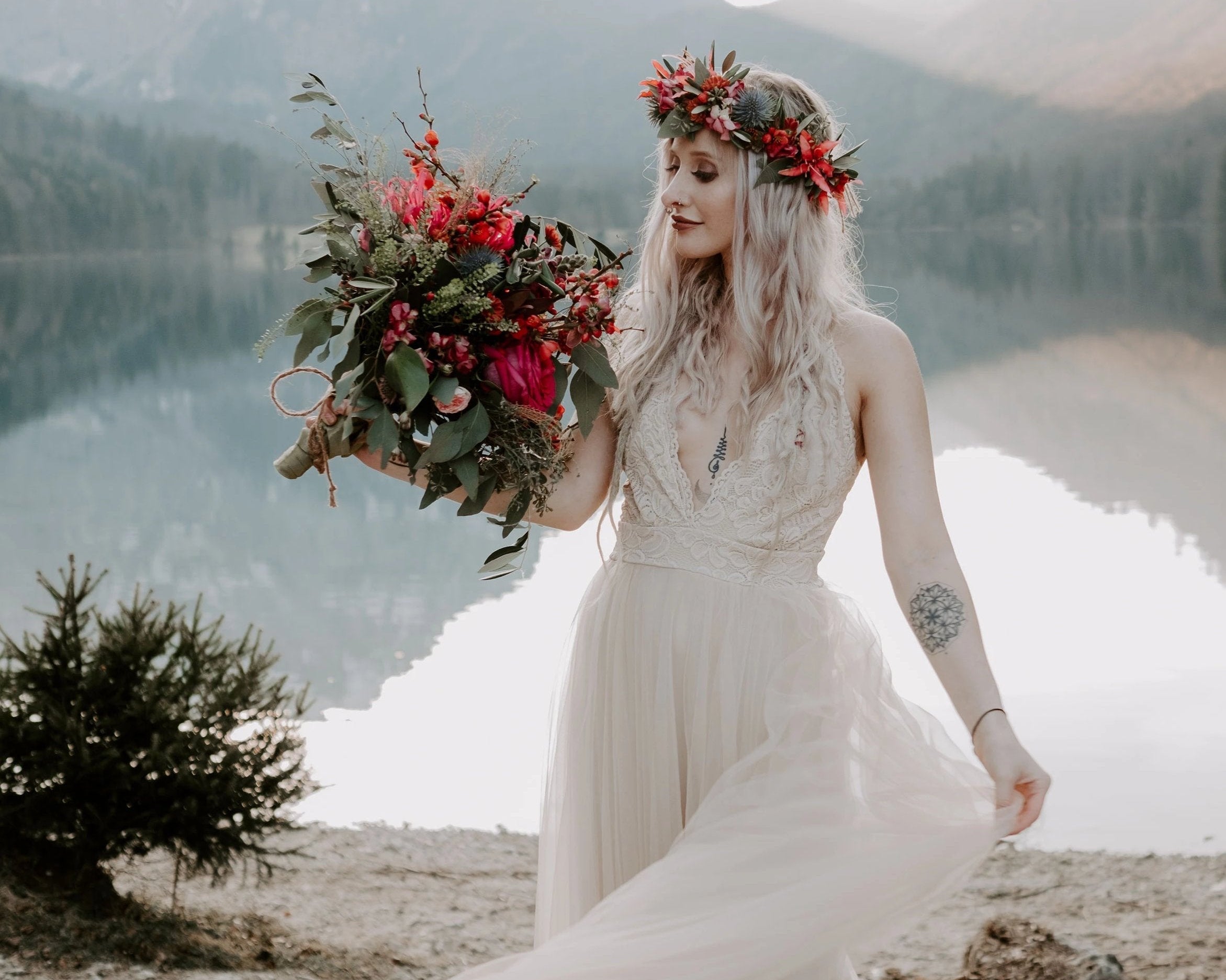 NEWYORKLISTED ELEGANT Bride Collection: Champagne Wedding Dress #1205 - NEWYORKLISTED