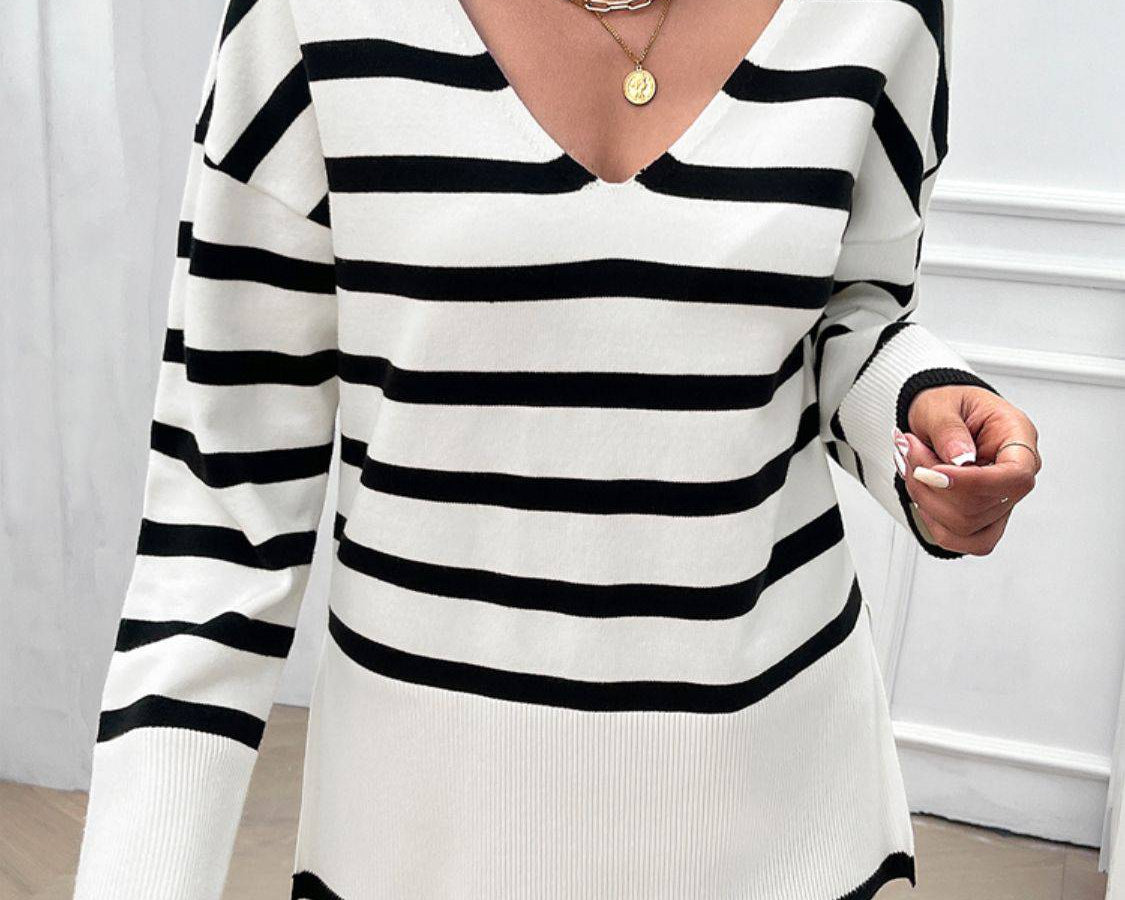 NYLD Striped V-Neck Long Sleeve Knit Top - NEWYORKLISTED