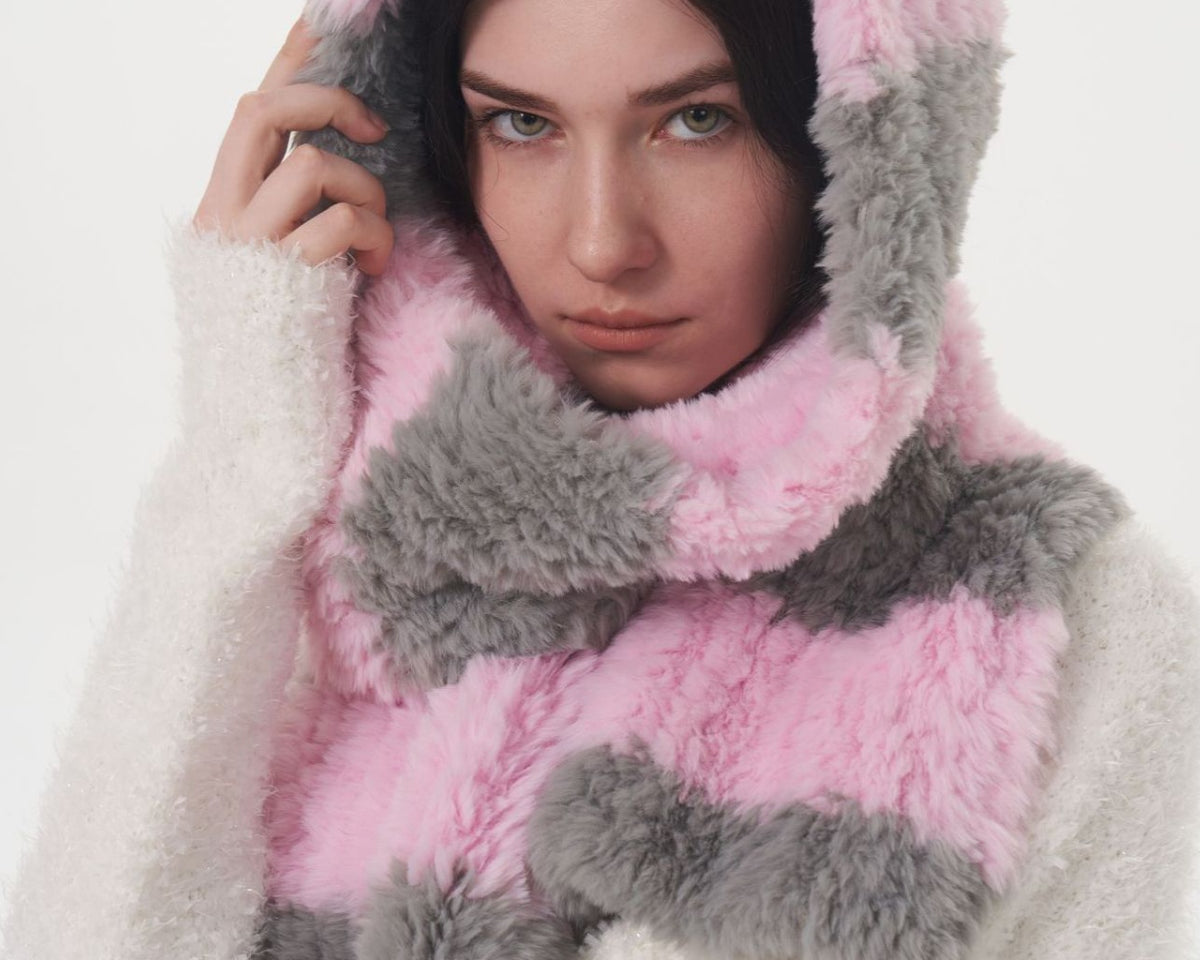 Fuzzy Contrast Striped Scarf - NEWYORKLISTED