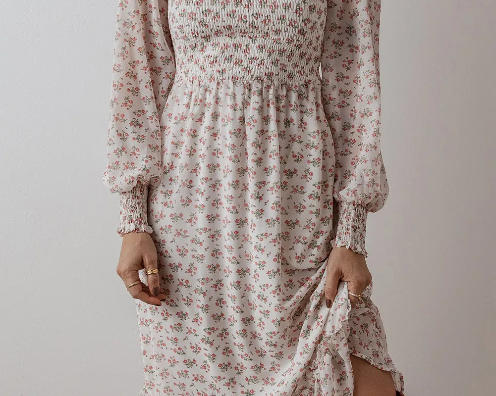 NEWYORKLISTED STYLE COLLECTION: Smocked Floral Long Sleeve Midi Dress - NEWYORKLISTED