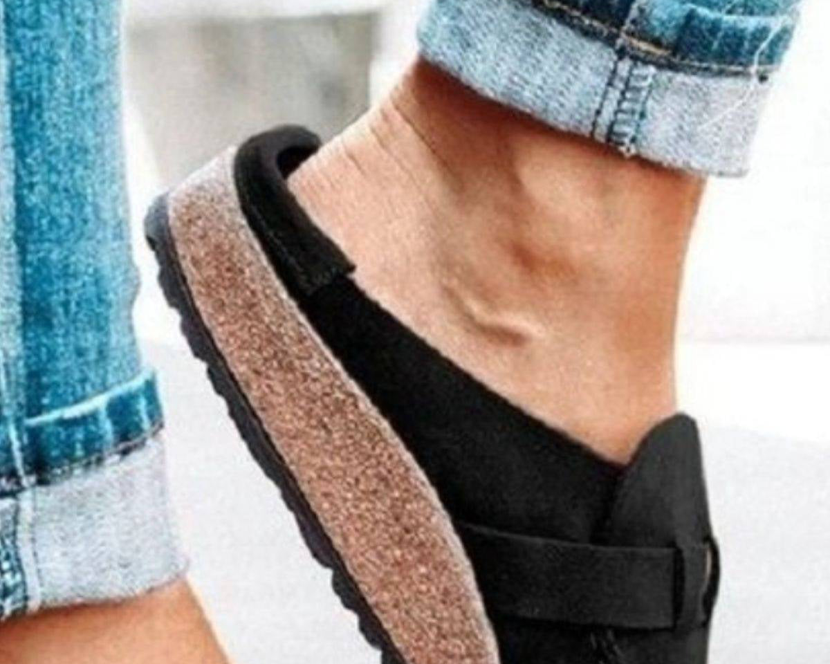 NEWYORKLISTED STYLE COLLECTION: Low Heel Buckle Loafers - NEWYORKLISTED