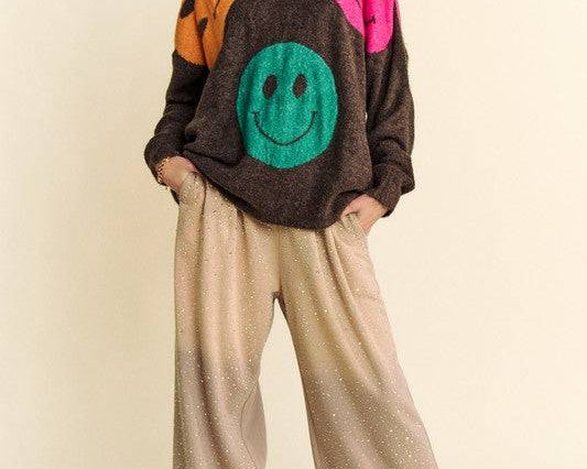 NEWYORKLISTED STYLE COLLECTION: Smile Round Neck Oversize Sweater - NEWYORKLISTED