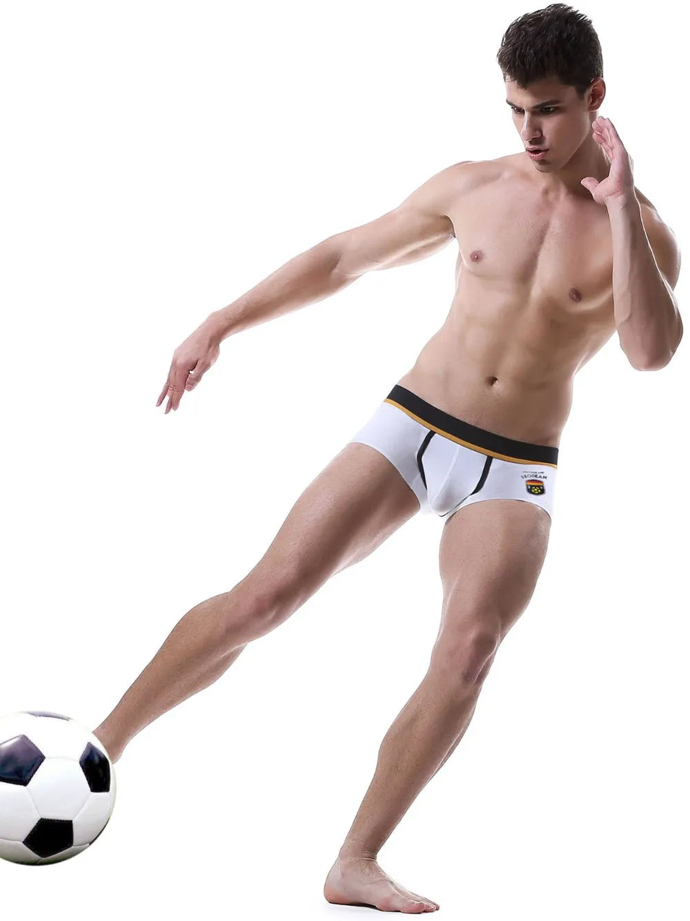 dd3b39bd-bab7-4edb-b51f-47ee0cfc5a49-Max