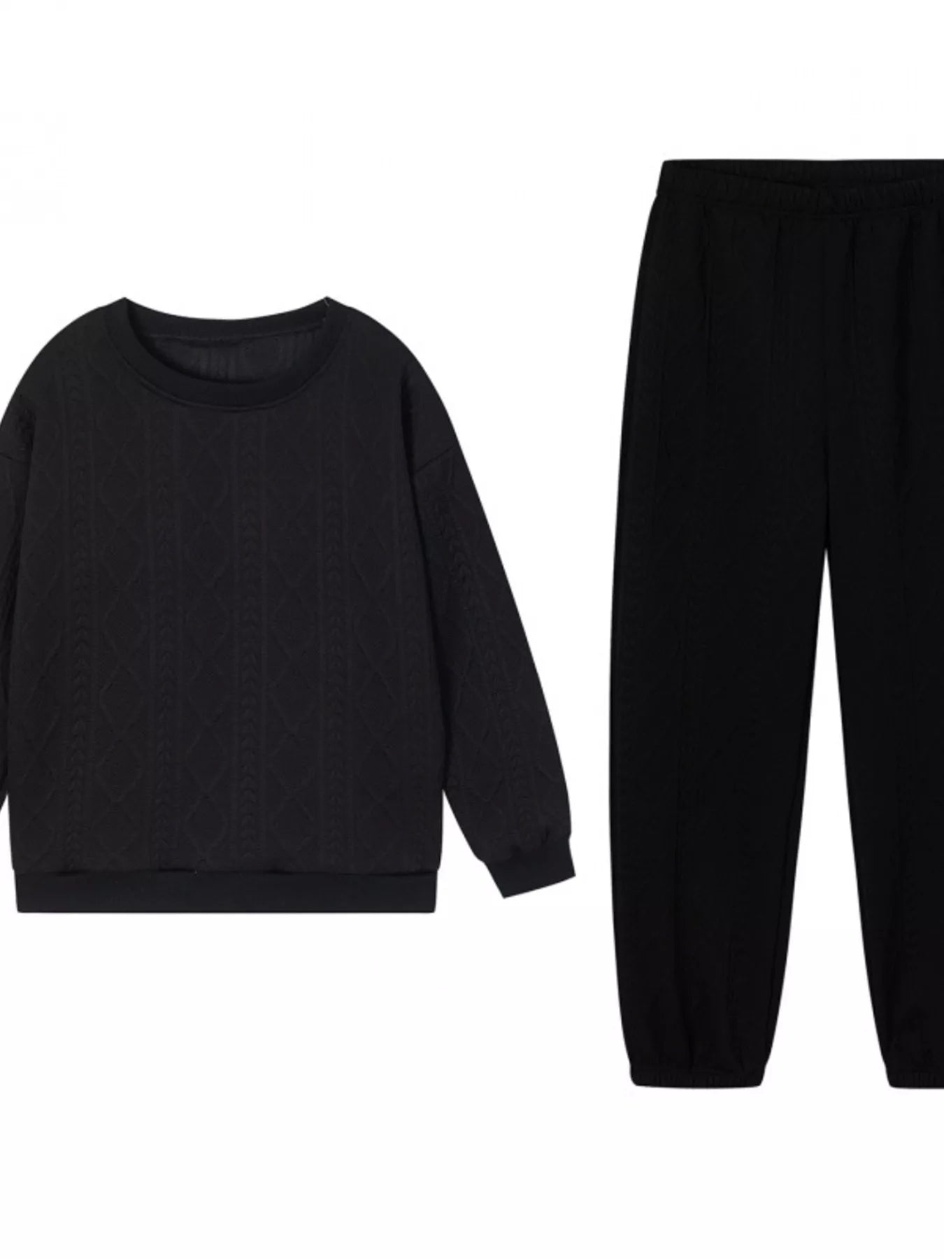 NEWYORKLISTED COMFORT COLLECTION: Black sweatshirt and black pants on a white background