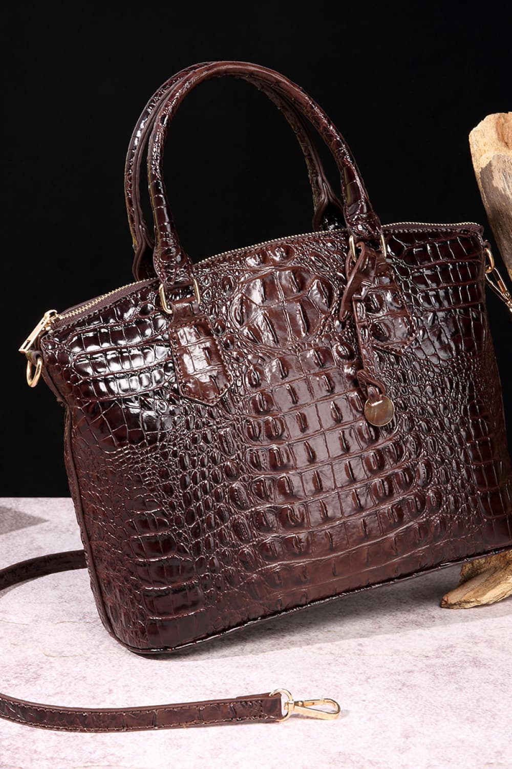 NEWYORKLISTED STYLE COLLECTION: Vegan Leather Crocodile Pattern Handbag - NEWYORKLISTED