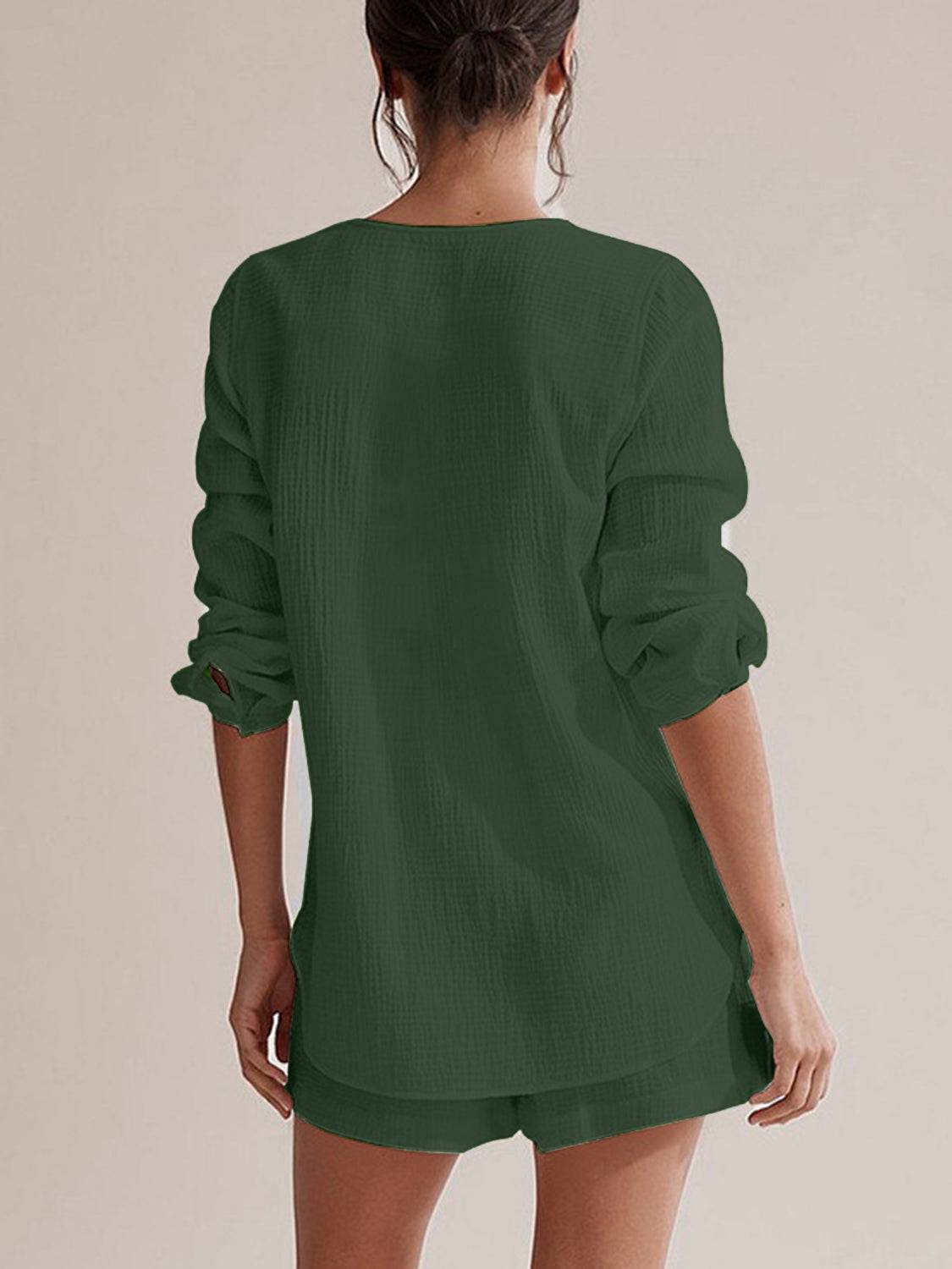 NYLD: Notched Long Sleeve Top and Shorts Set - NEWYORKLISTED