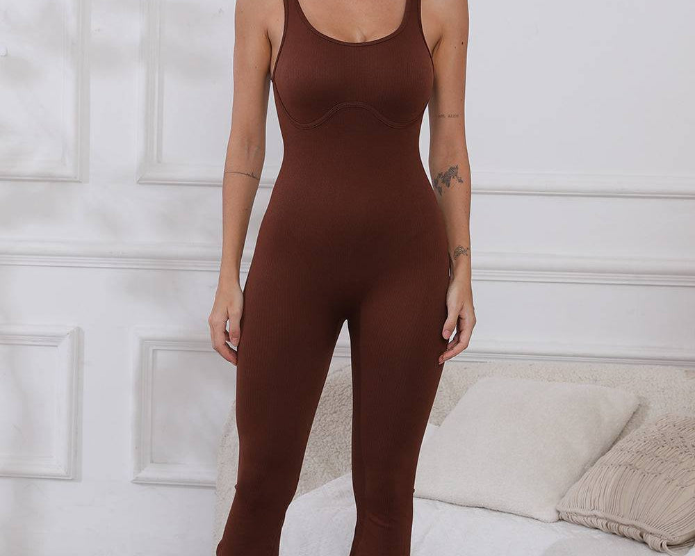 NEWYORKLISTED STYLE COLLECTION: Scoop Neck Wide Strap Active Jumpsuit - NEWYORKLISTED