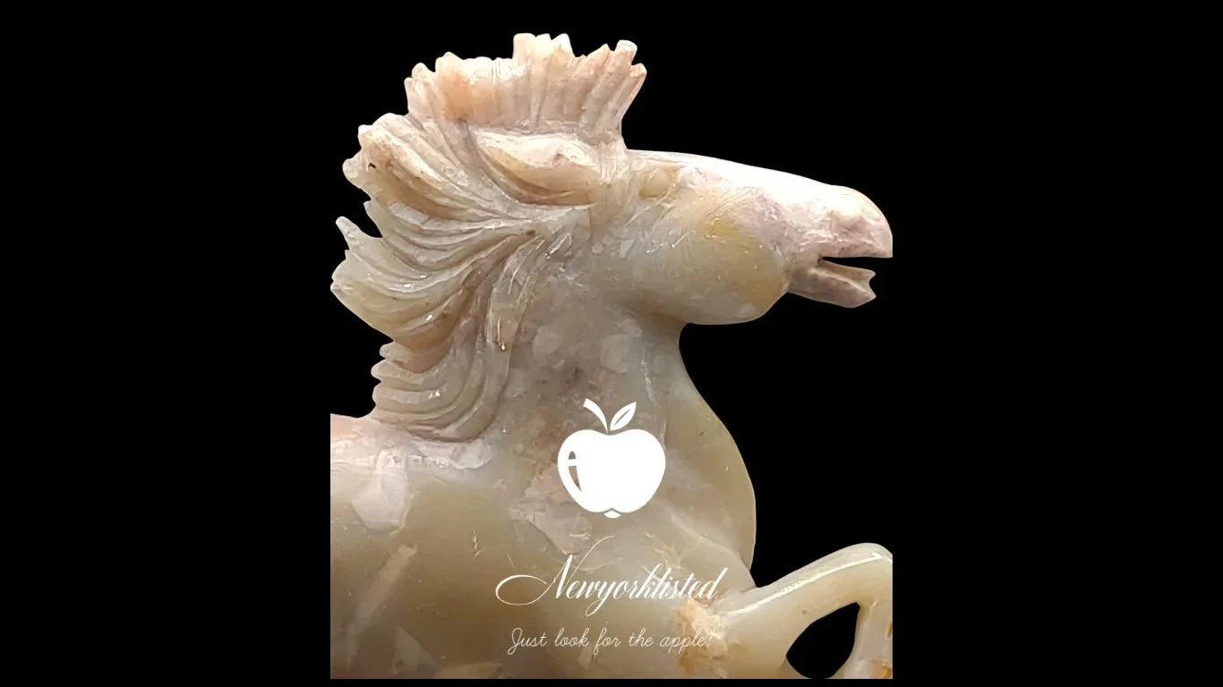 NEWYORKLISTED UNIQUE FINDS COLLECTION