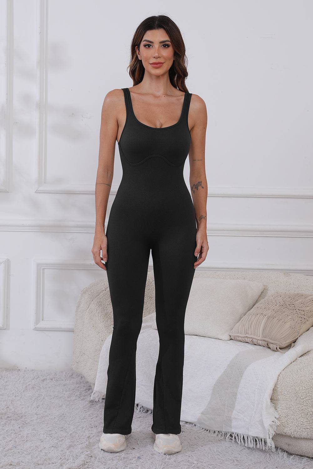 NEWYORKLISTED STYLE COLLECTION: Scoop Neck Wide Strap Active Jumpsuit - NEWYORKLISTED