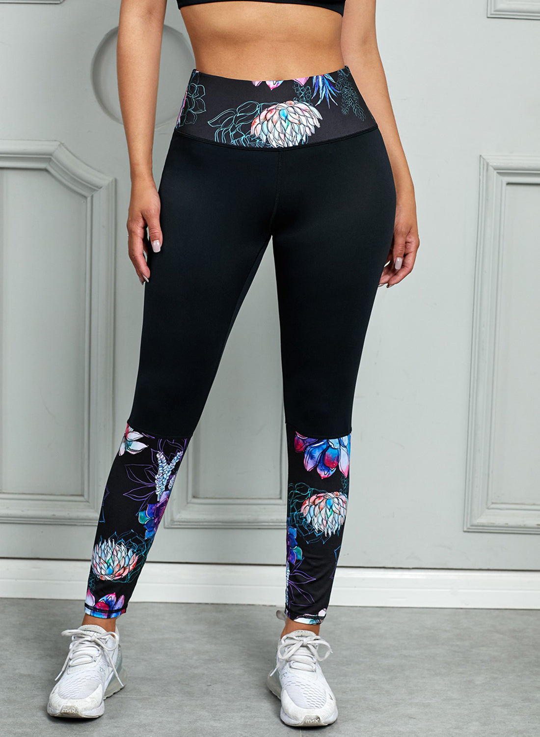 NEWYORKLISTED STYLE COLLECTION: Lotus Flower Print Leggings