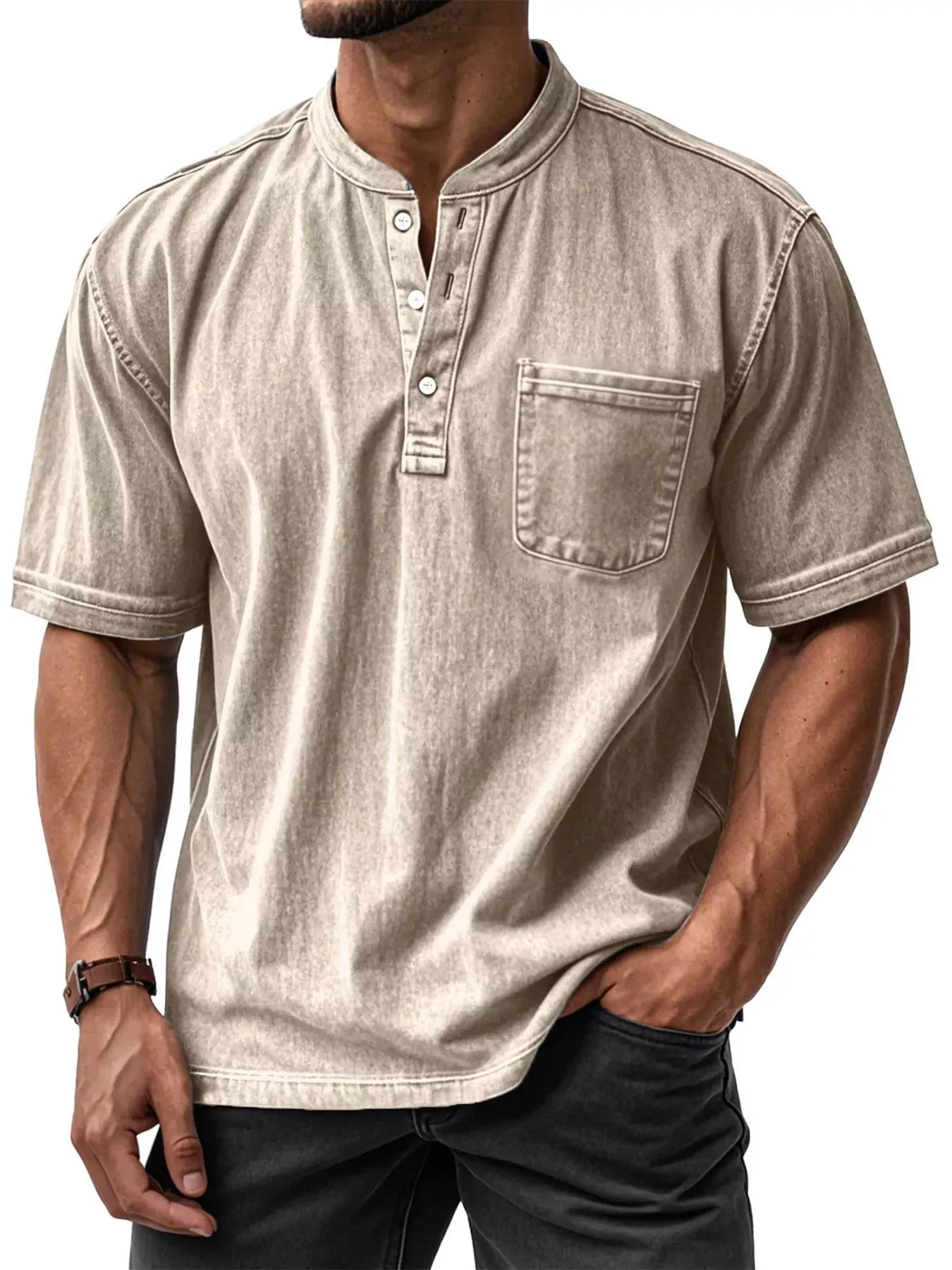 NEWYORKLISTED ATLAS MEN'S COLLECTION: Man wearing a beige short-sleeve shirt with a pocket on a white background