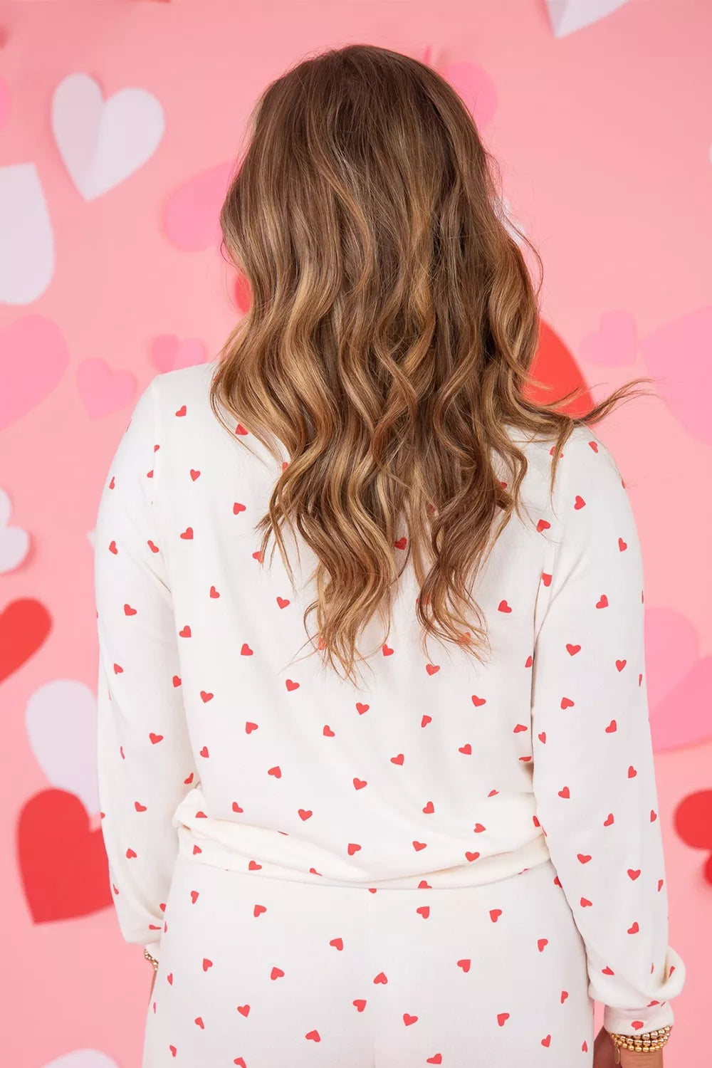 NEWYORKLISTED Intimate Apparel Collection: model is wearing heart print pajama set 