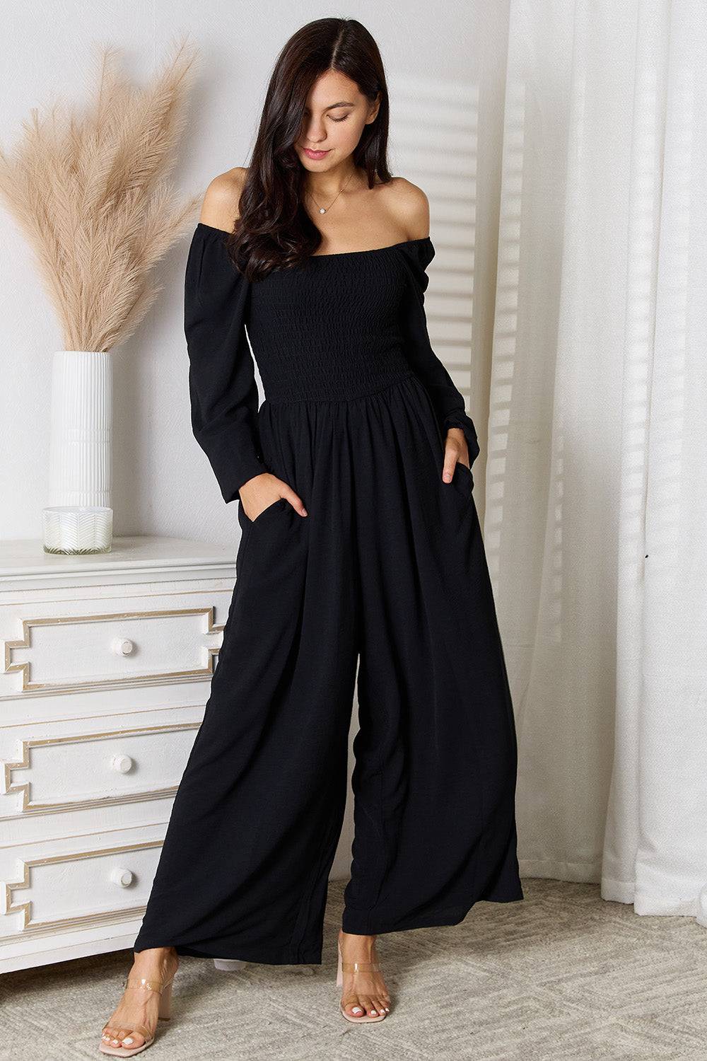 NEWYORKLISTED STYLE COLLECTION: Effortless Elegance Square Neck Jumpsuit with Pockets - NEWYORKLISTED